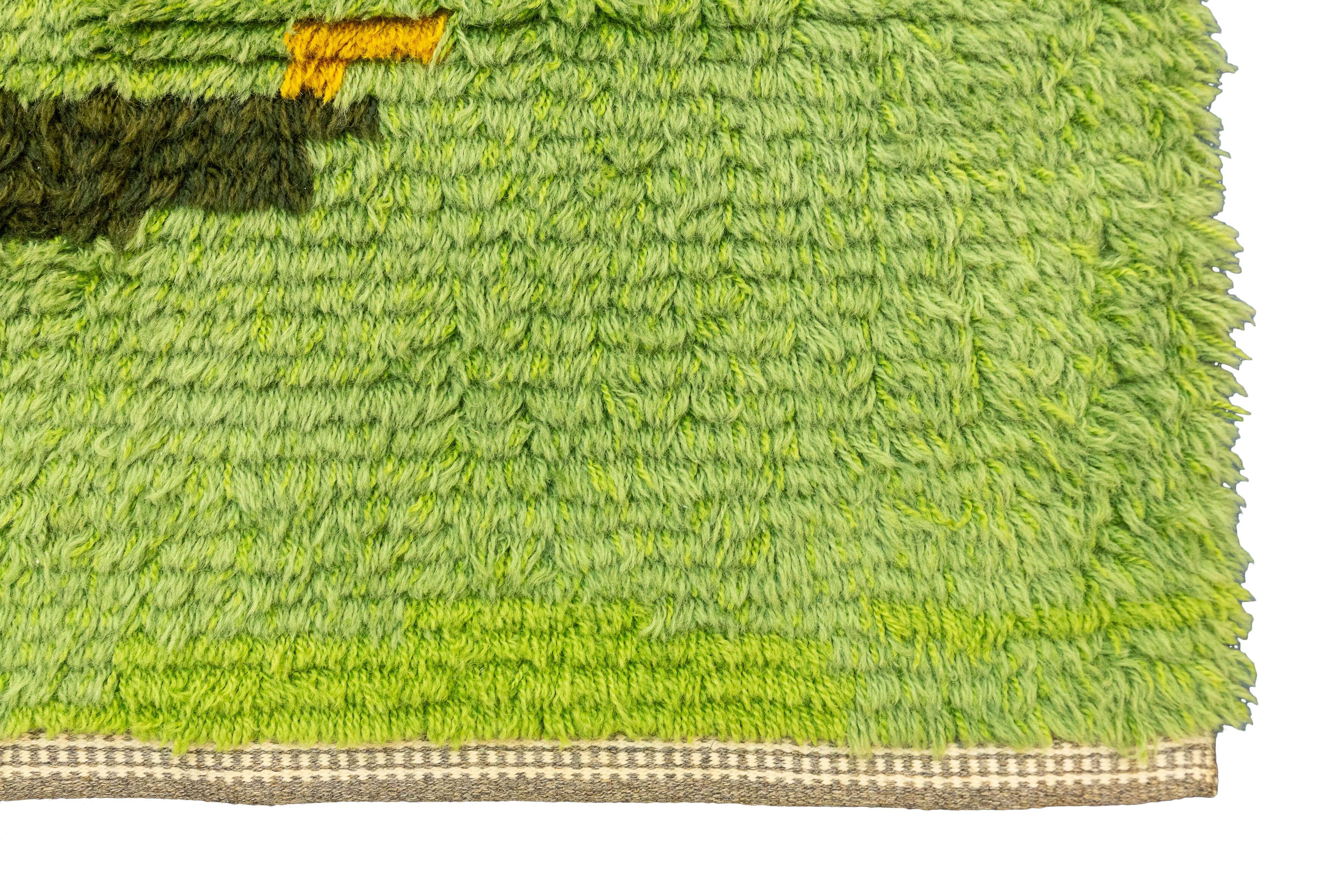 Rya Rug Swedish Green Color In Good Condition For Sale In Ferrara, IT