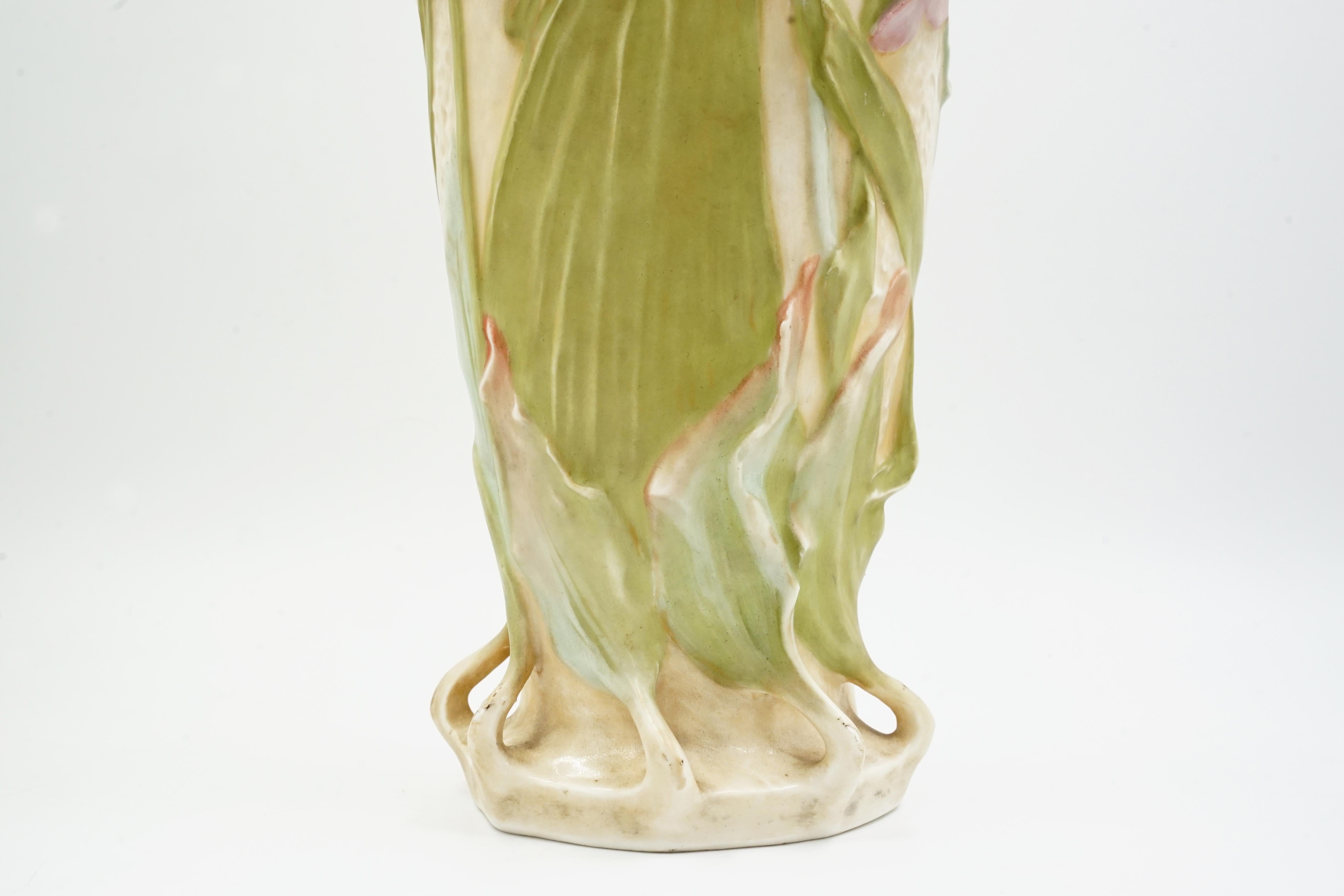 Early 20th Century Ryal Dux Art nouveau vase