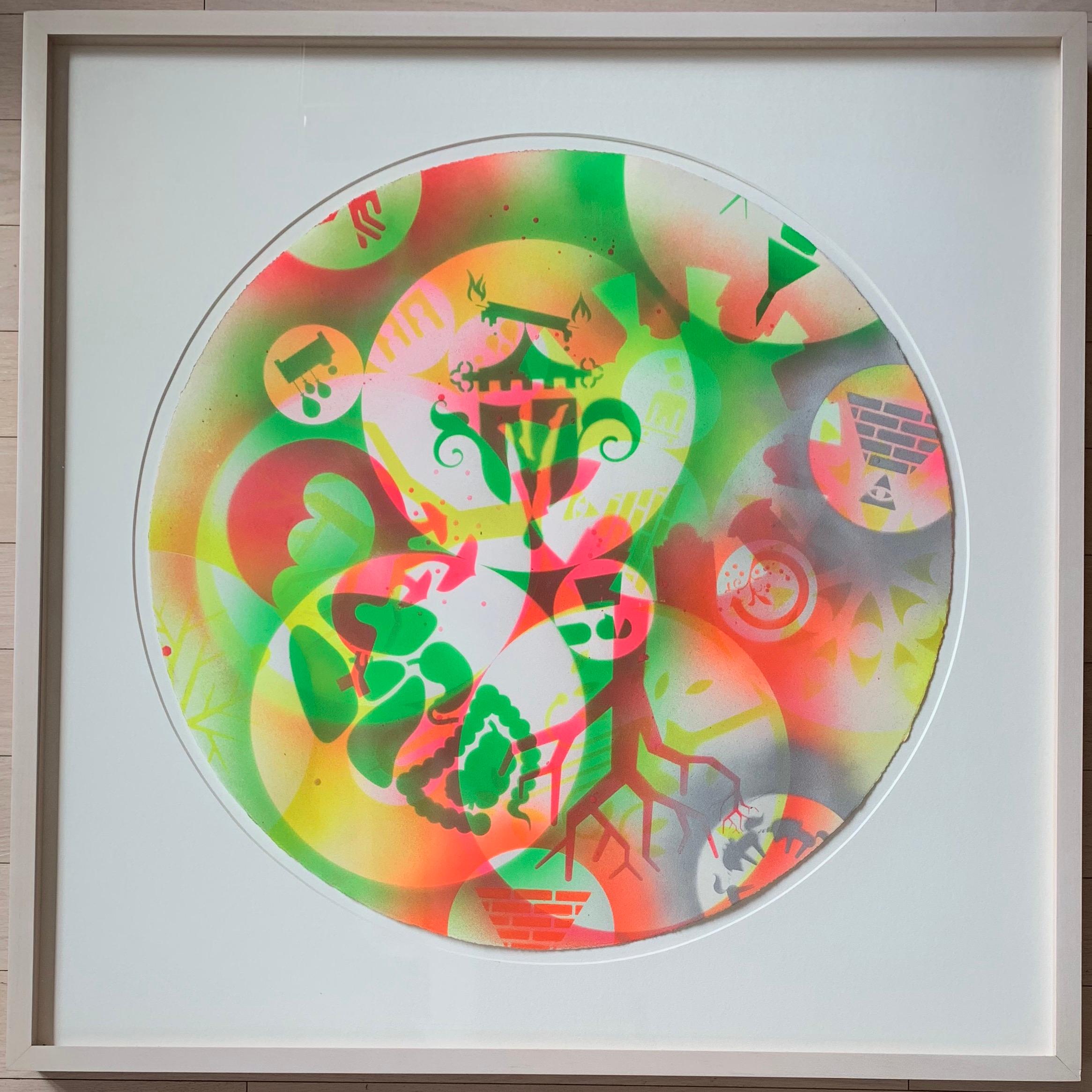 Ohne Titel (24-Zoll-Monogramm mit Sprühfarbe und Schablone 3) – Print von Ryan McGinness