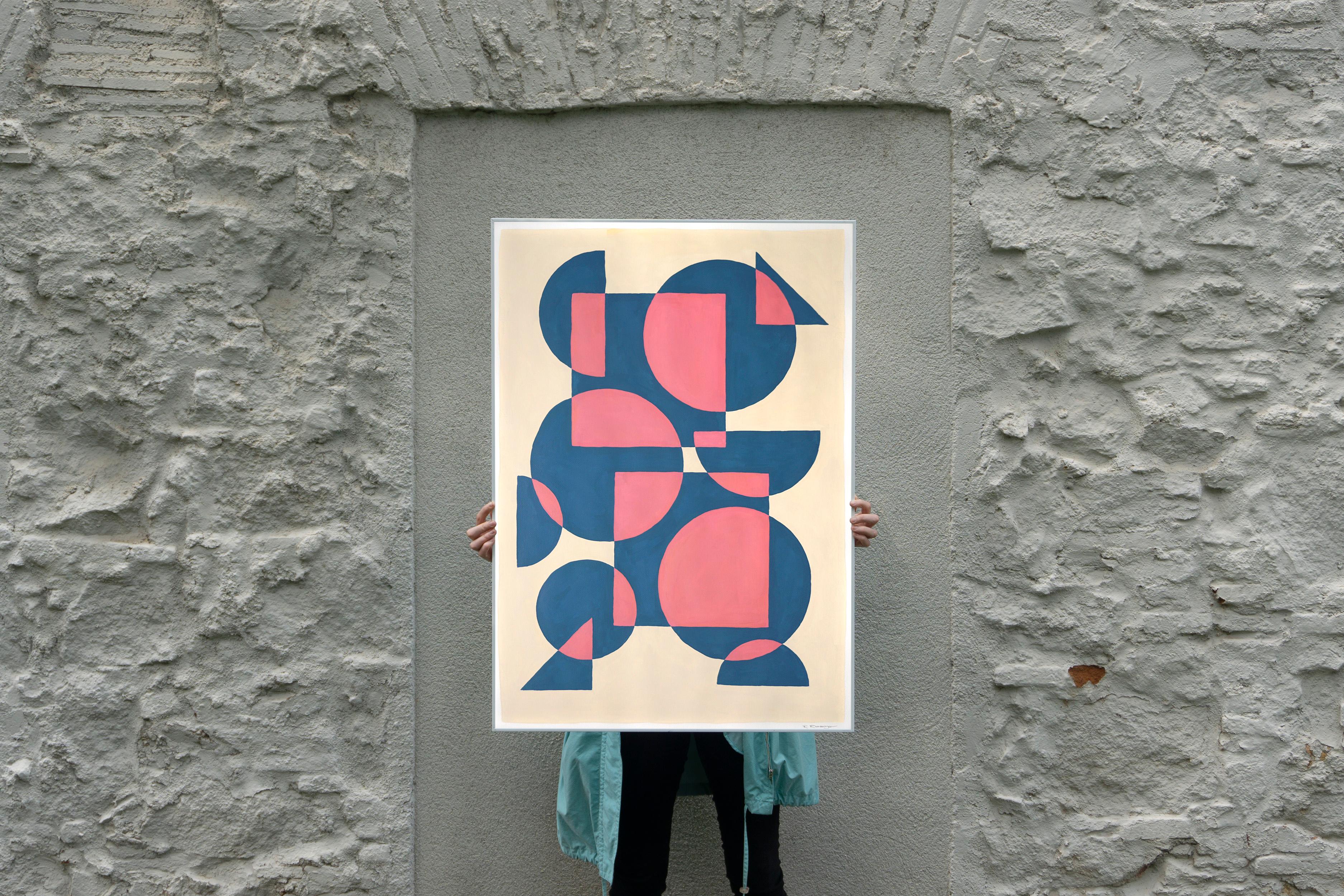 Omaggio geometrico futurista, blu e rosa, cerchi e quadrati positivi e negativi - Painting di Ryan Rivadeneyra