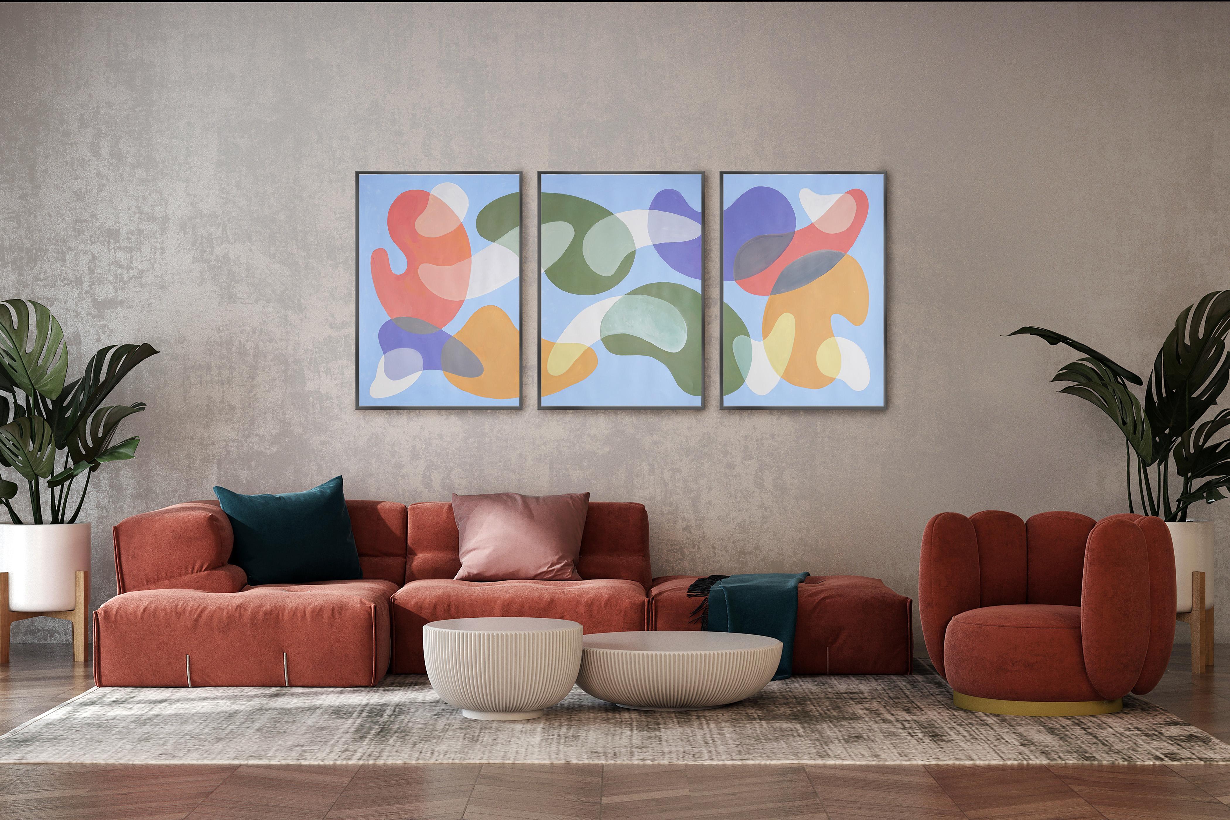 Peinture moderne du milieu du siècle dernier, courbes corail, formes abstraites Triptyque, tons pastel - Painting de Ryan Rivadeneyra