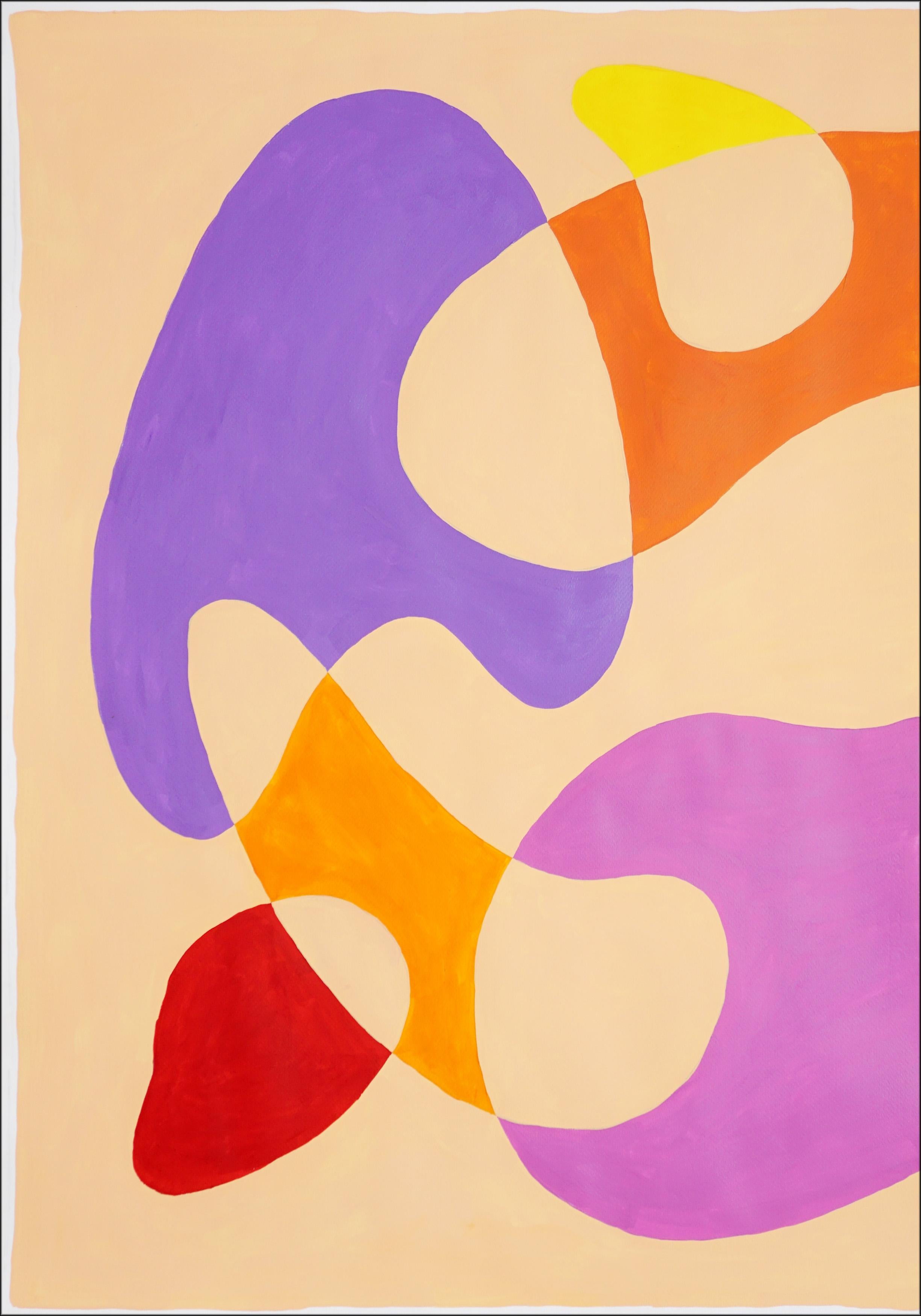 Forme moderne del Midcentury in rosso corallo, trittico astratto dai toni vivaci su beige - Abstract Painting Beige di Ryan Rivadeneyra
