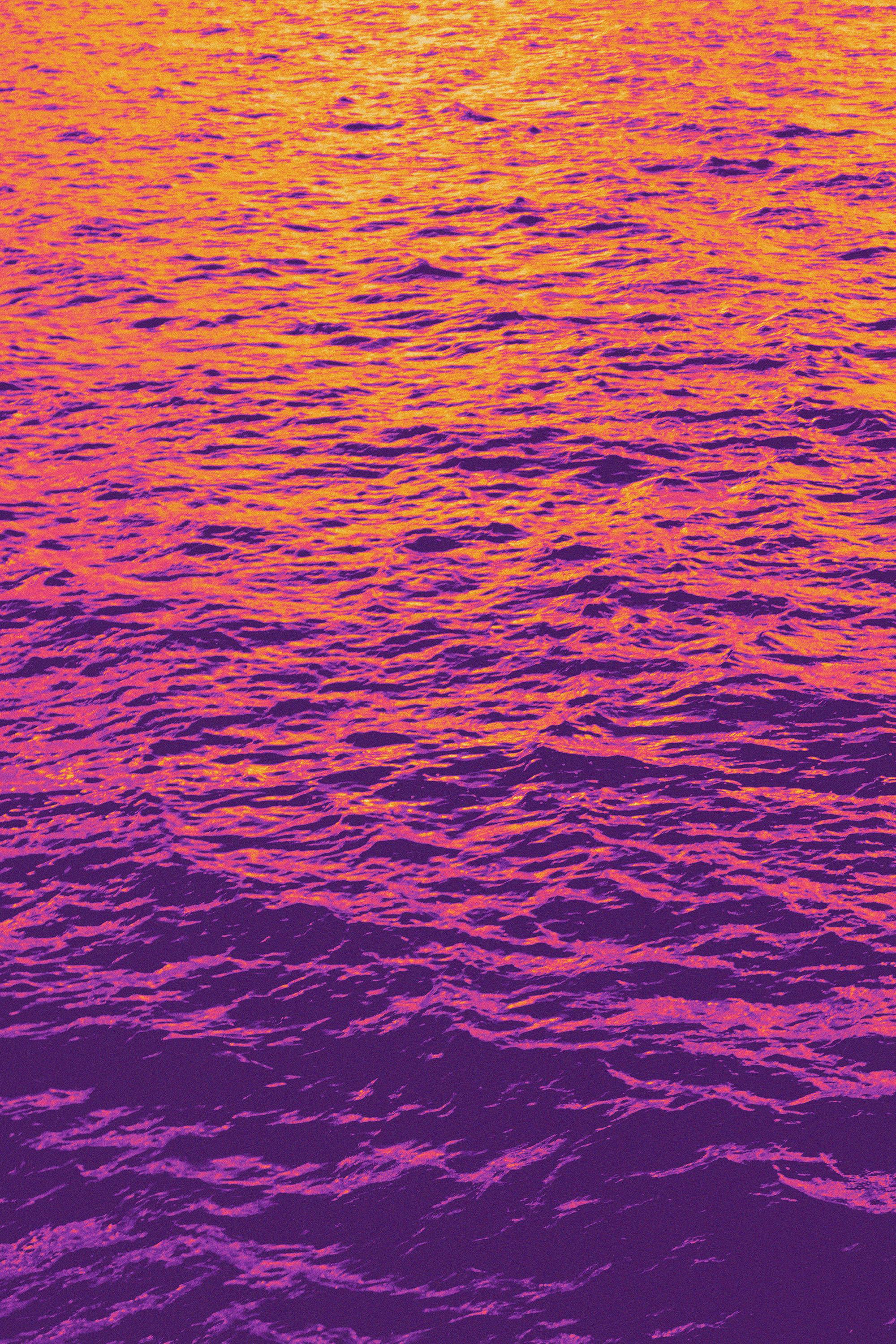 Verbranntes Meereswasser, abstraktes Diptychon, goldgelb-rosa, mediterrane Meereslandschaft im Angebot 2