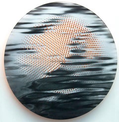 Ripple 1/10 - reflektierender Tondo, Schwarz, Weiß Orange, Fotografie, Wandrelief