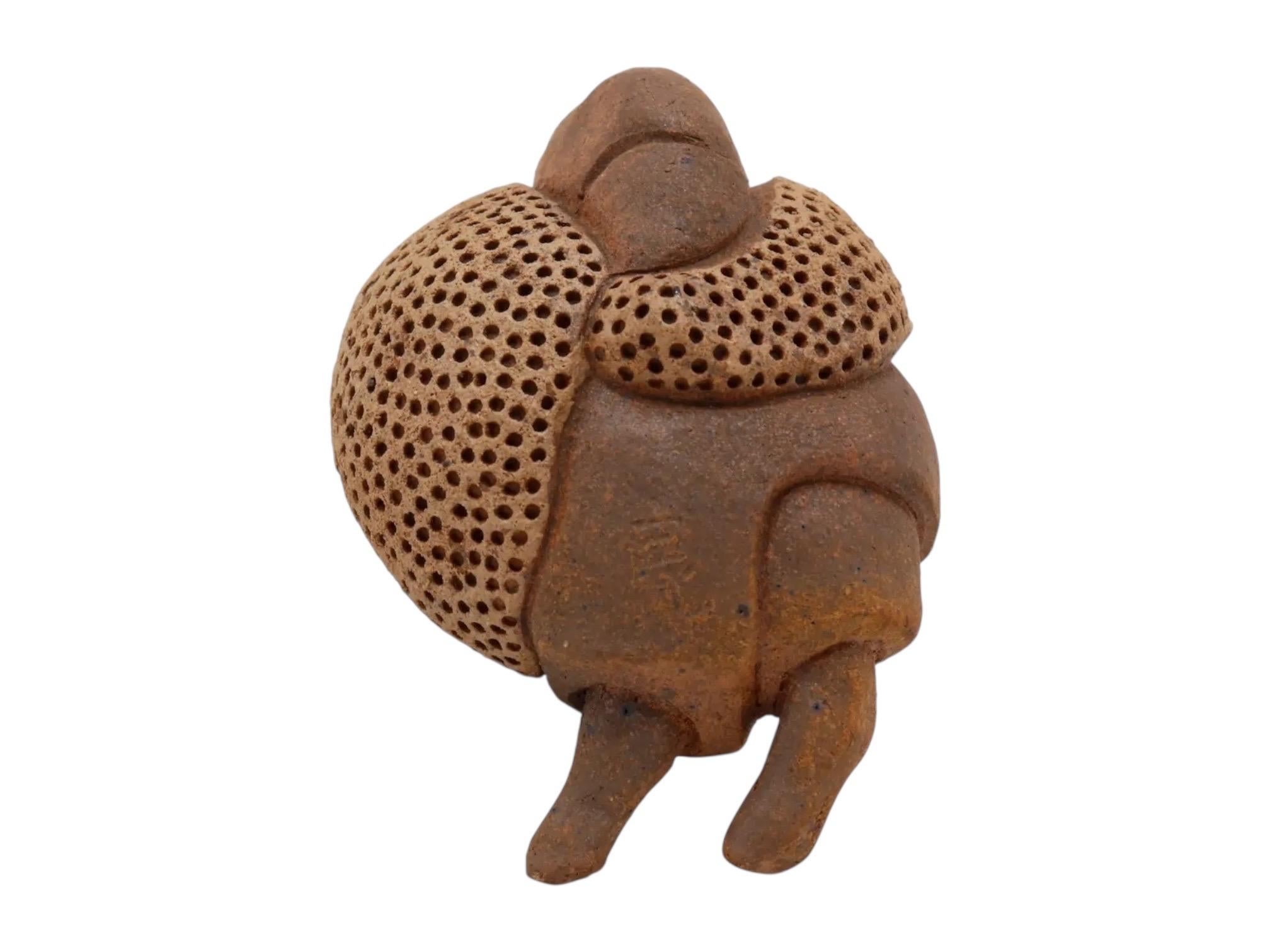 Cotto Scultura di cuore in terracotta di To-Ryo Toyonaga in vendita