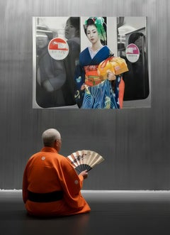 Departing Train : Journey
s Veil