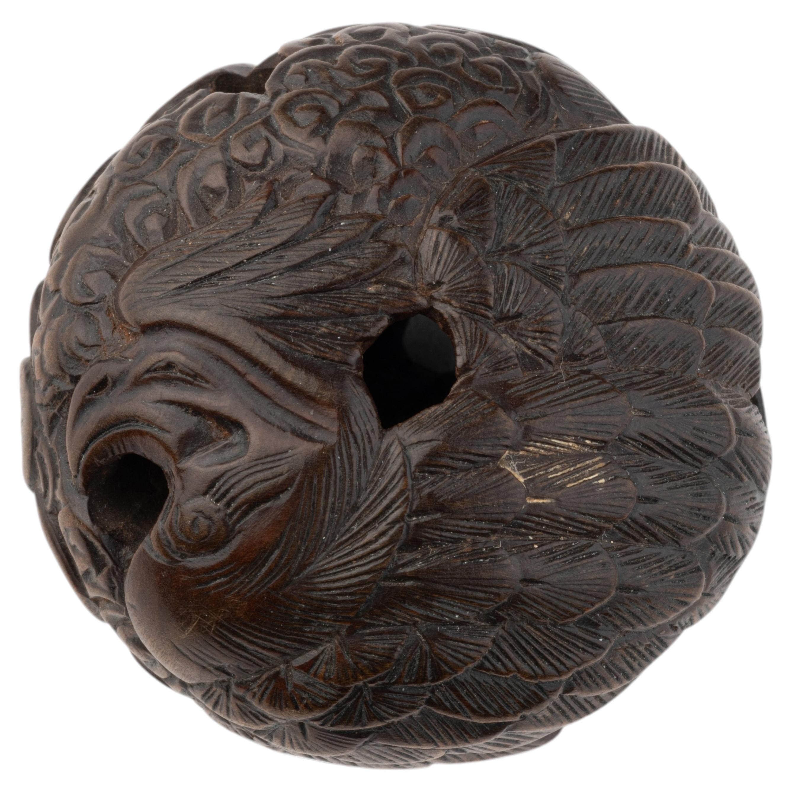 Ryusa Manju netsuke depicting a phénix