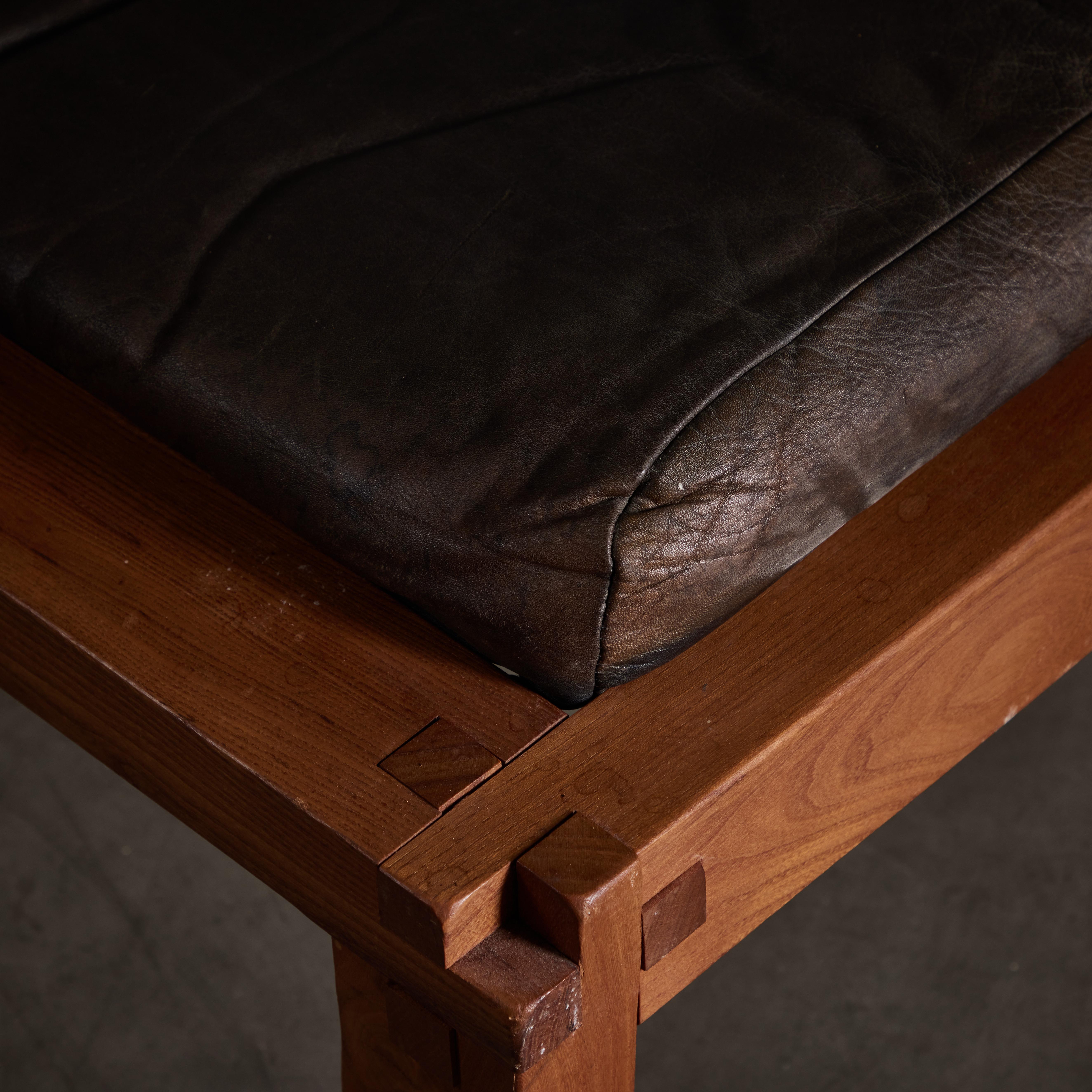 S 20 Leather Ottoman by Pierre Chapo For Sale 2