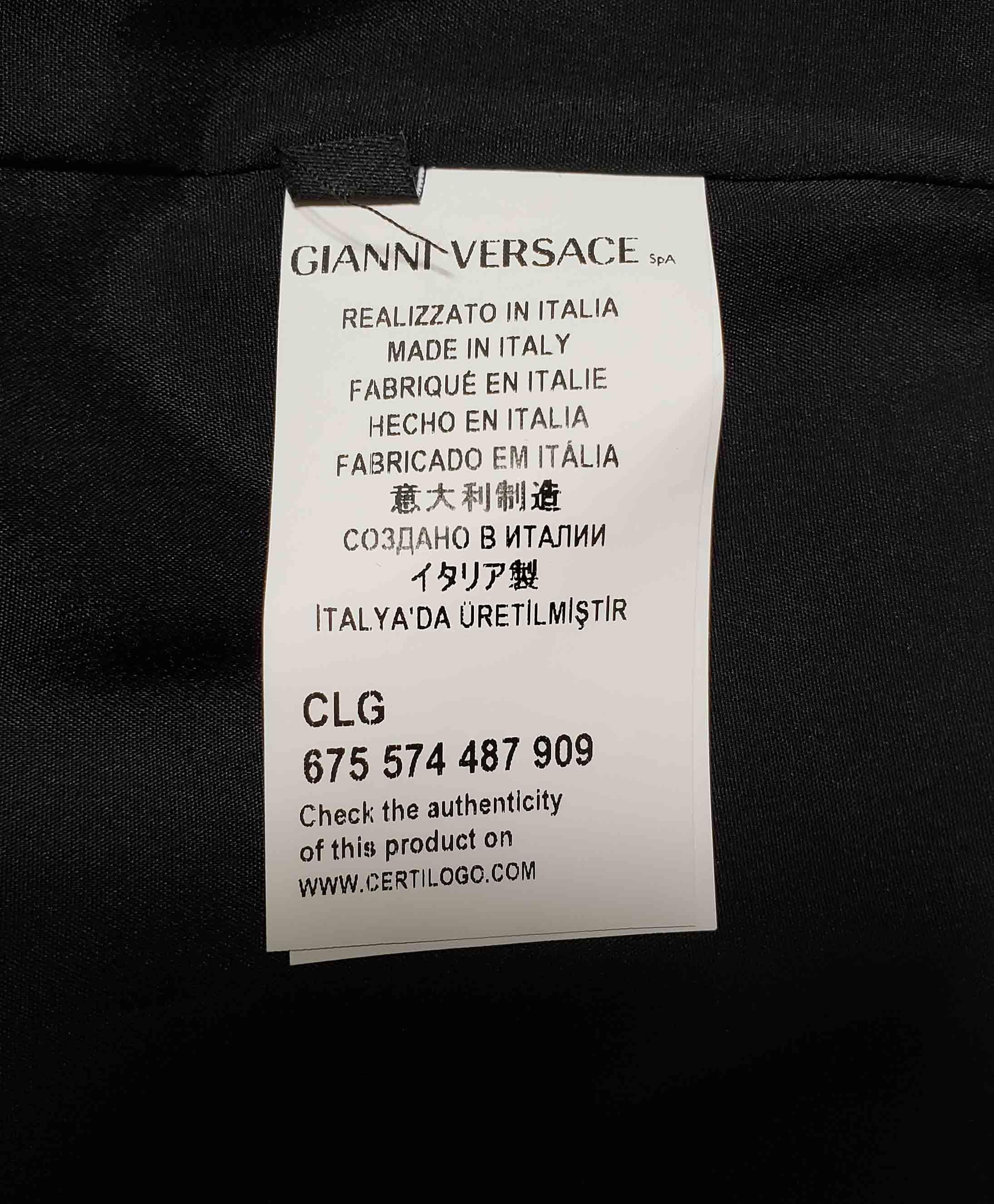 S 2015 L# 15 VERSUS VERSACE + ANTHONY VACCARELLO ONE SHOULDER BLACK Dress 42 - 6 For Sale 4