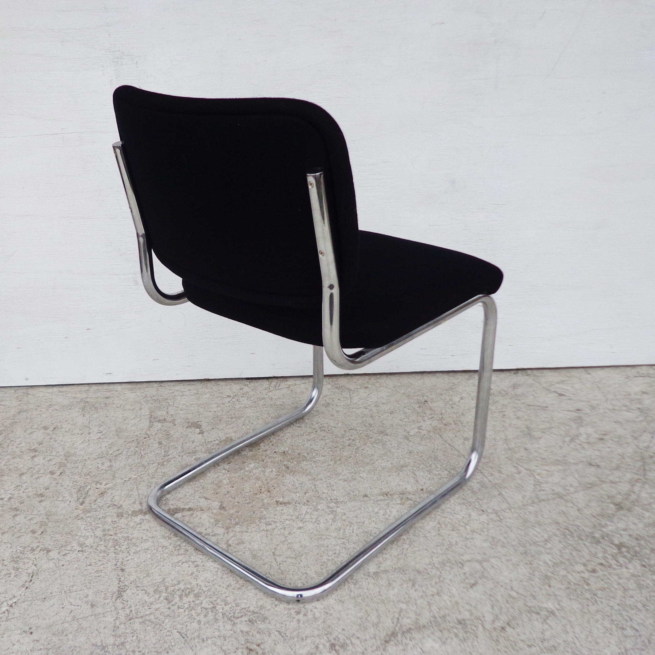 S 32 Cantilever Thonet Side Chair For Sale 3