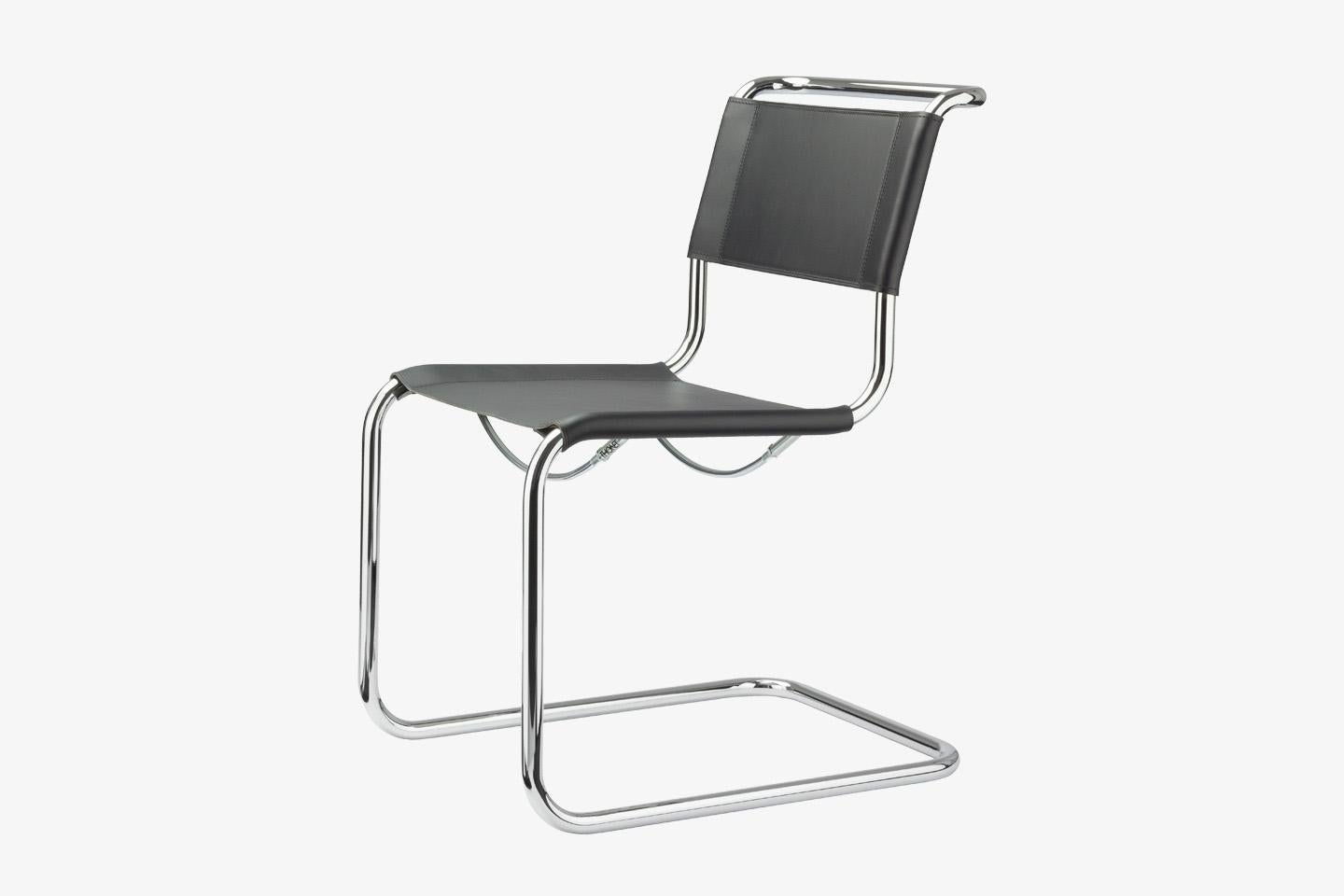 Cubic form, clear design, fine proportions, and flexing movement: The development of the perfected cantilever chairs S 33 and S 34, among the first of their kind, today combines zeitgeist and a sense of tradition. “Why four legs if two will