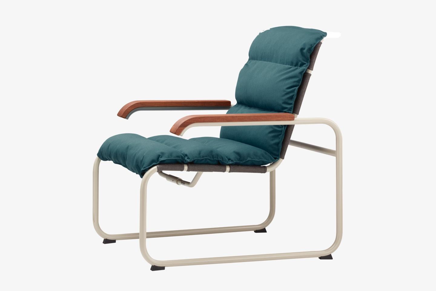 German S 35 Cantilever Leather Lounge Armchair and Ottoman Designed by Marcel Breuer For Sale