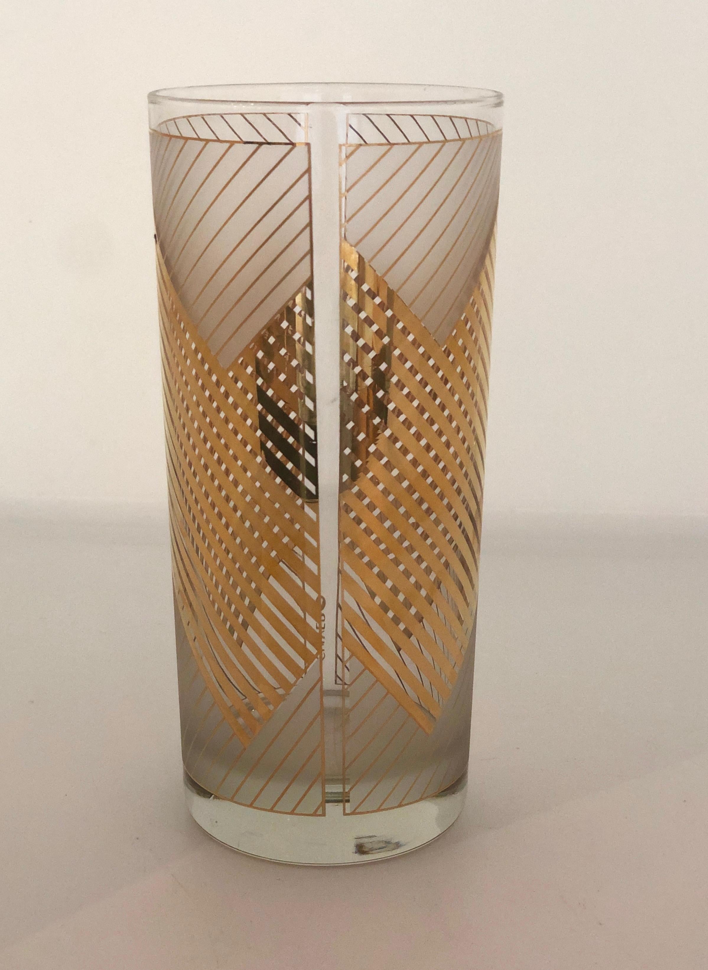 S/4 Signed Culver 22k Gold Chevron Design over White Frosted Cocktail Glasses In Good Condition For Sale In Houston, TX