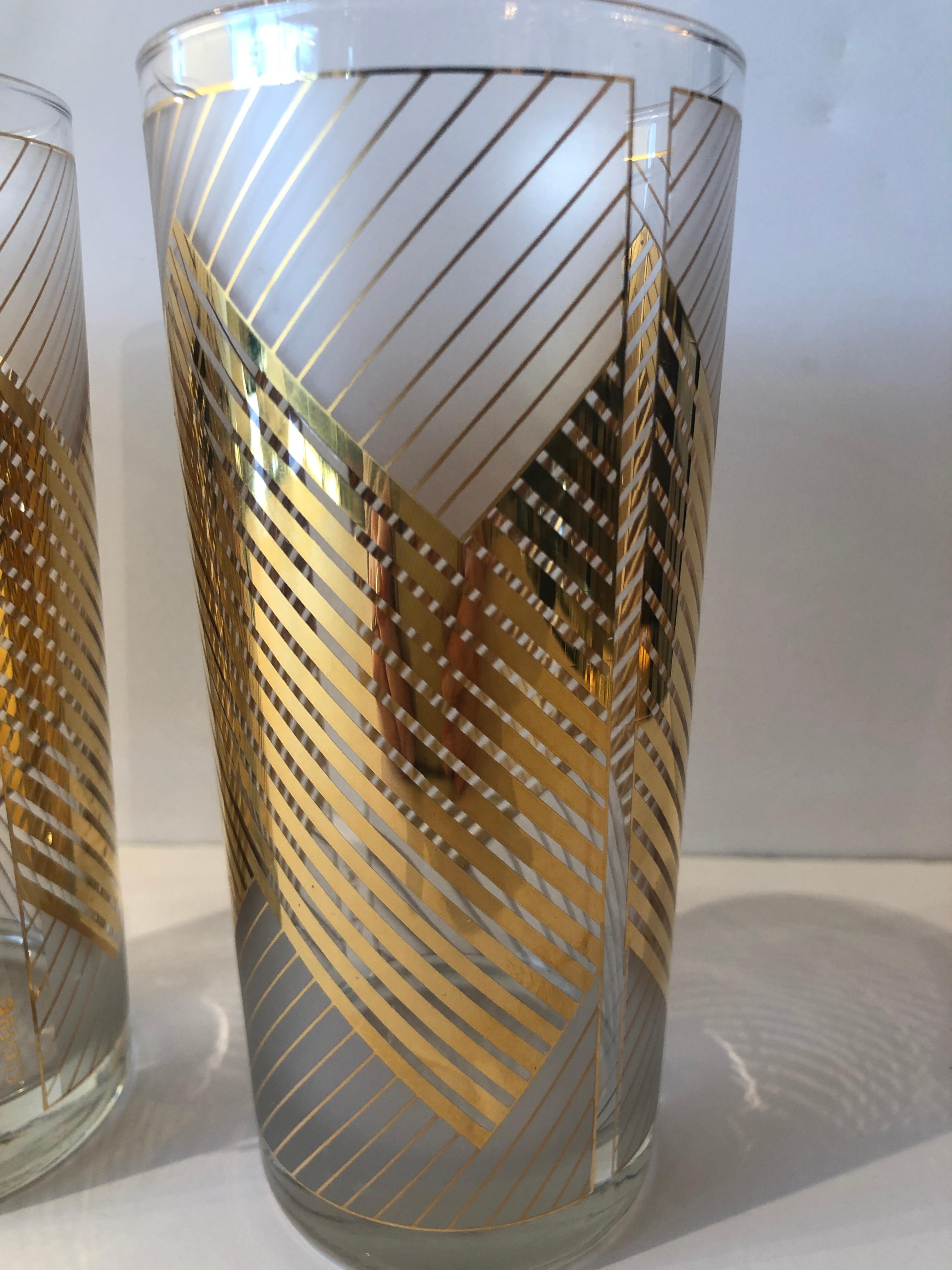 Mid-Century Modern S/4 Signed Culver 22k Gold Chevron Design over White Frosted Cocktail Glasses For Sale
