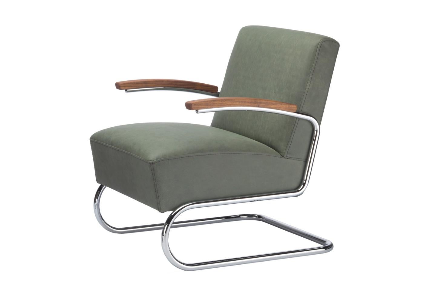 S 411 Cowhide Cantilever Lounge Chair For Sale 9