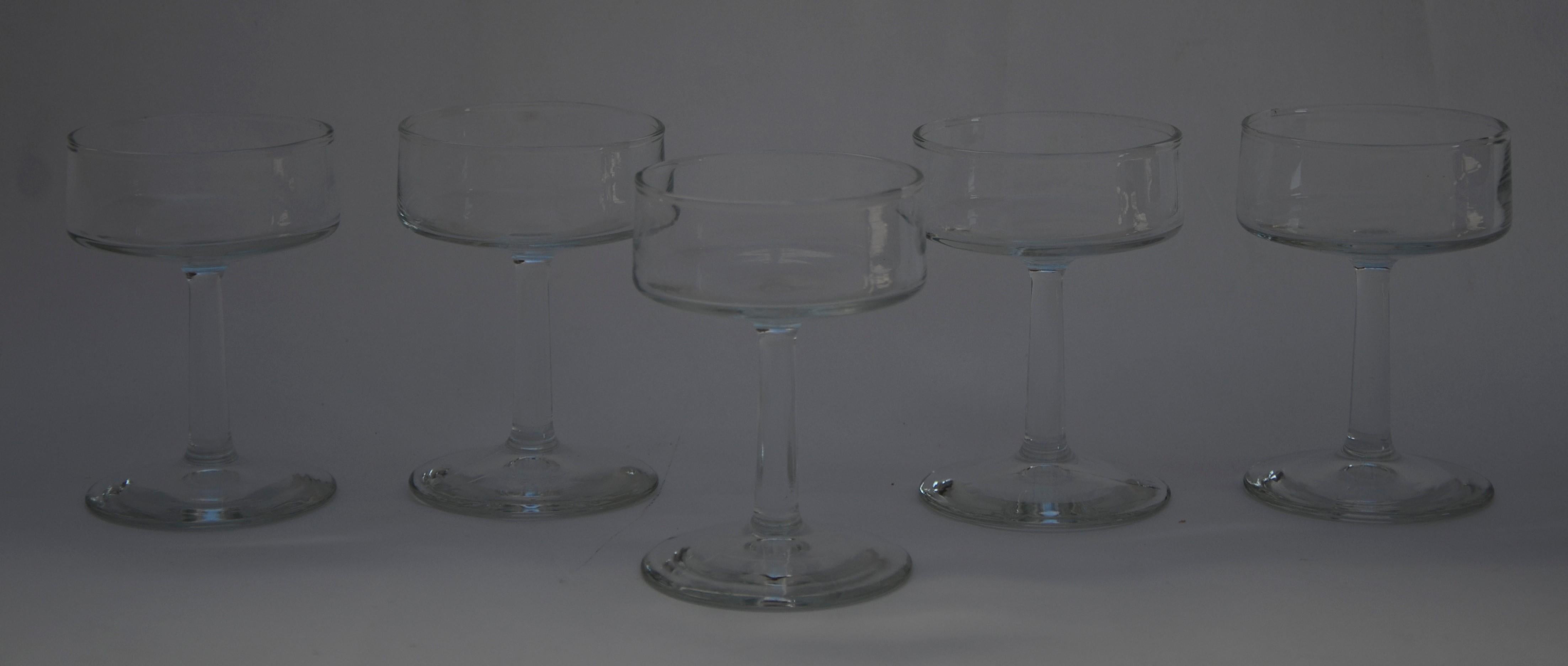 Set of 5 Minimalist Petite Glass Champagne Coupes / Sherbet Bowls with Stem For Sale 12