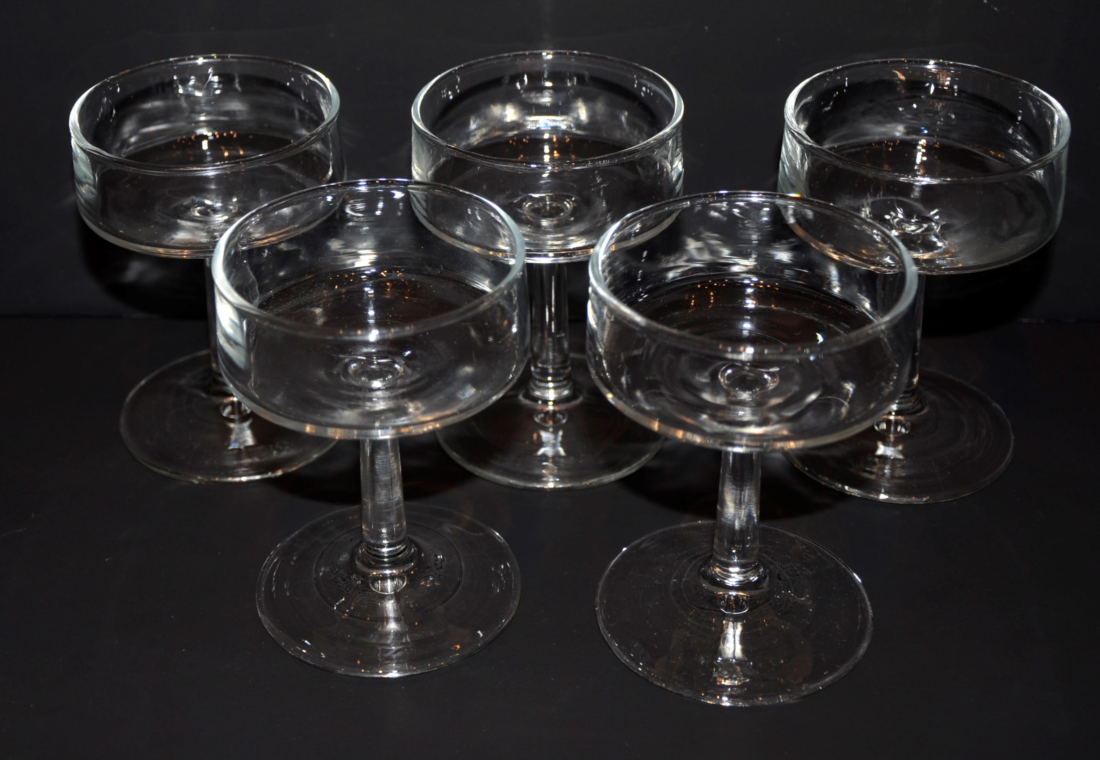 Mid-Century Modern Set of 5 Minimalist Petite Glass Champagne Coupes / Sherbet Bowls with Stem For Sale