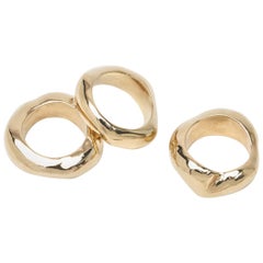 S A D É. Heirloom Ring in 14 Karat White or Yellow Gold