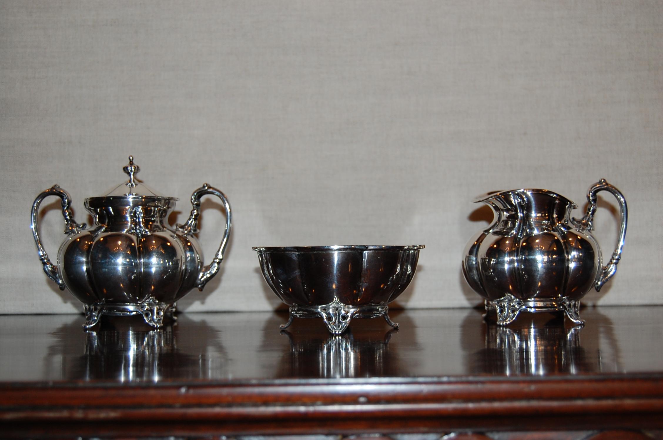 S. de la Serna Sterling Silver Tea Set, 6 Pcs and Tray, circa 1950s 2