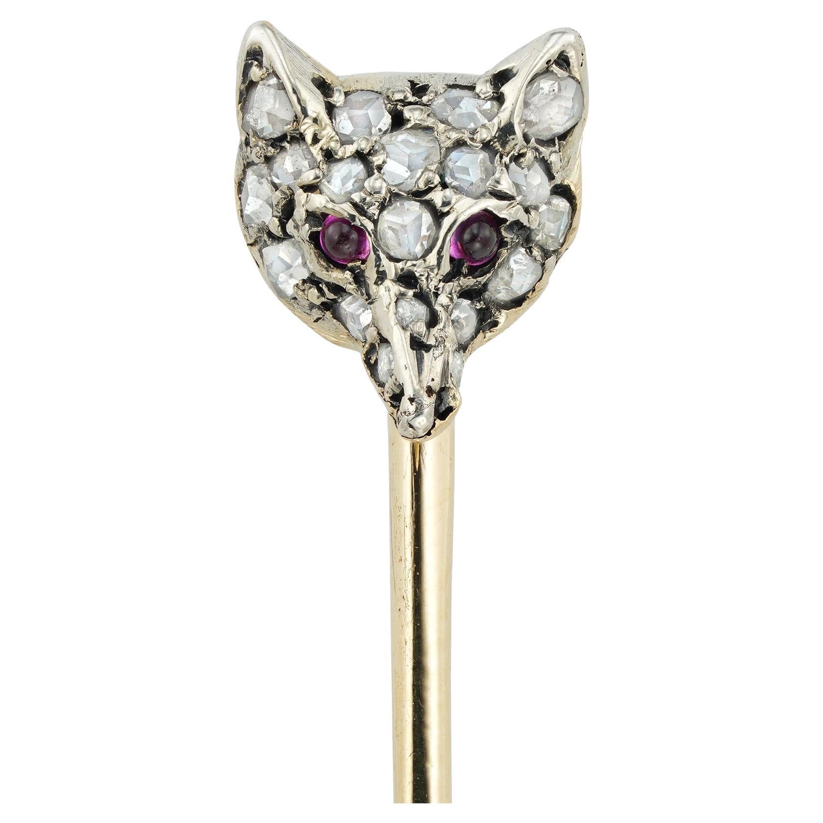 S/H A diamond set fox head stick pin