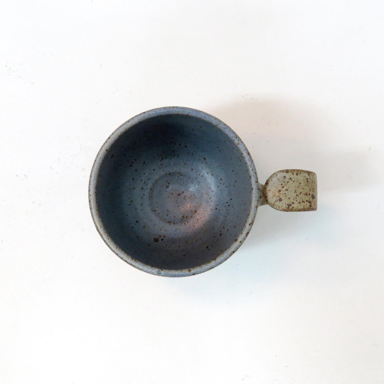 'S-Handle' Mugs by Jed Farlow 1