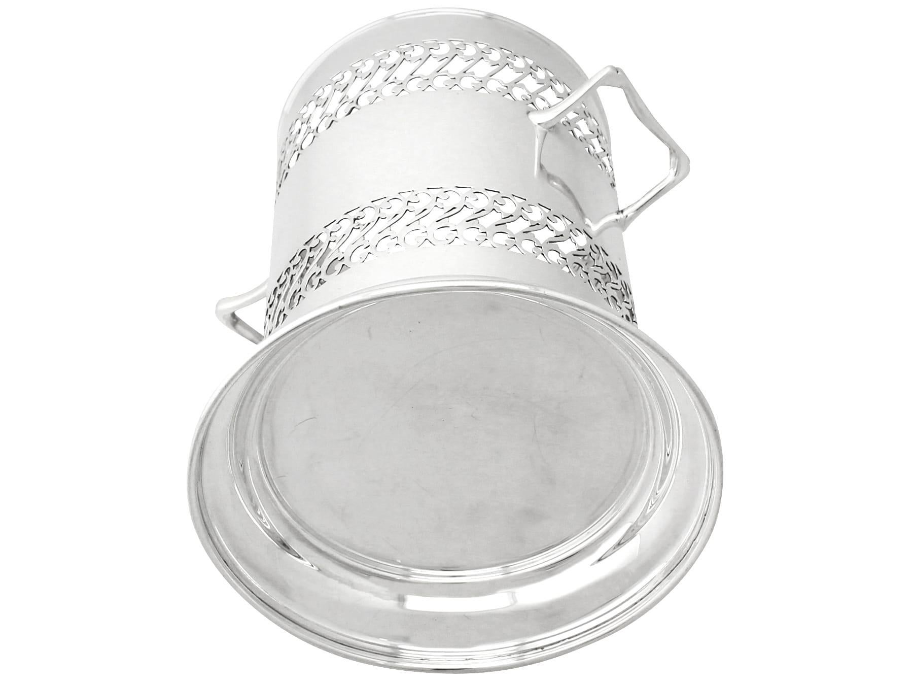 S J Levi & Co Posavasos antiguo para botellas de plata de ley en venta 1