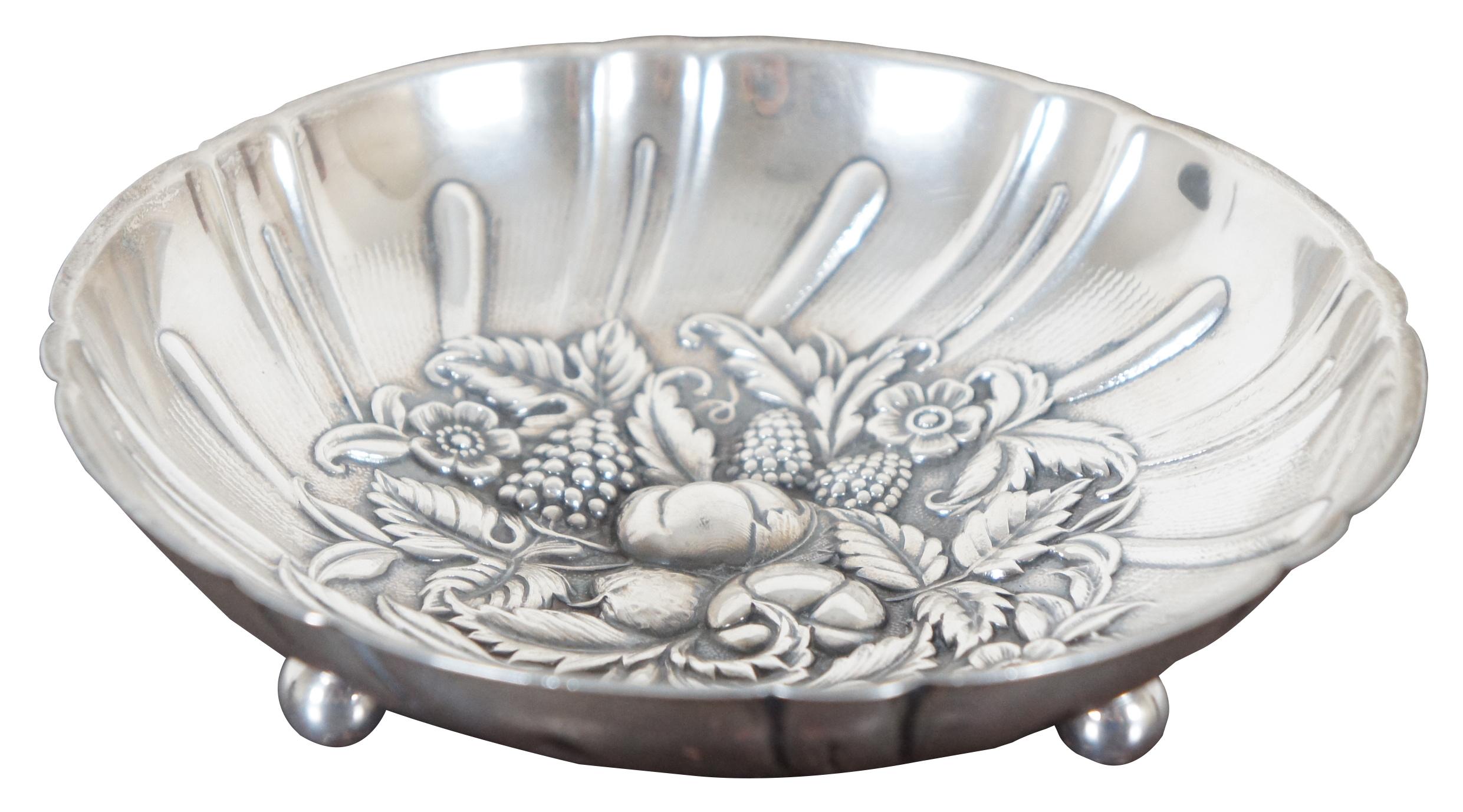 Art Nouveau S. Kirk & Son 431 Sterling Silver Repousse Berry Bon Bon Dish Bowl Compote