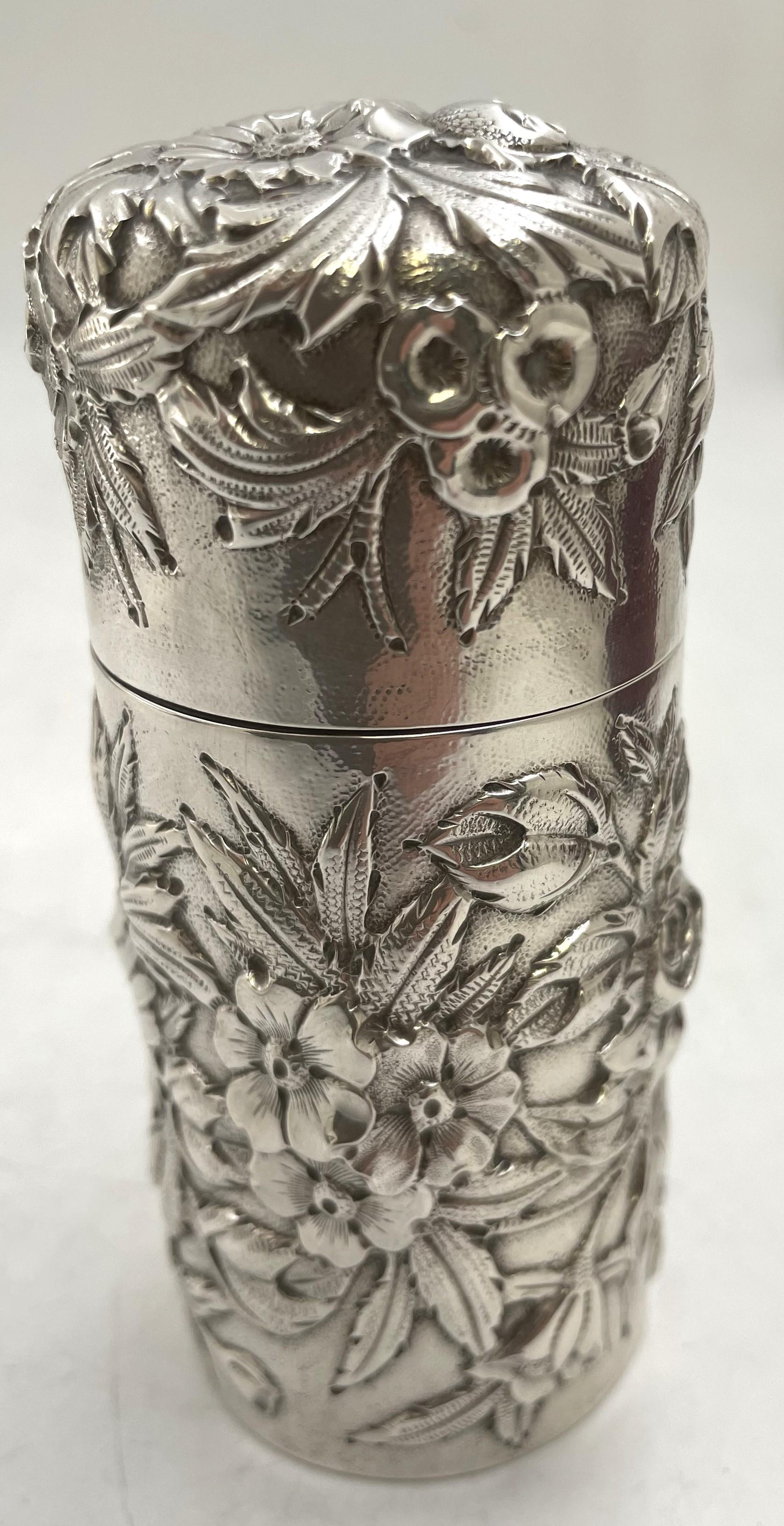 S. Kirk & Son & Co, scatola per spezie in argento massiccio Besamim dal 1903 al 1924 In condizioni buone in vendita a New York, NY