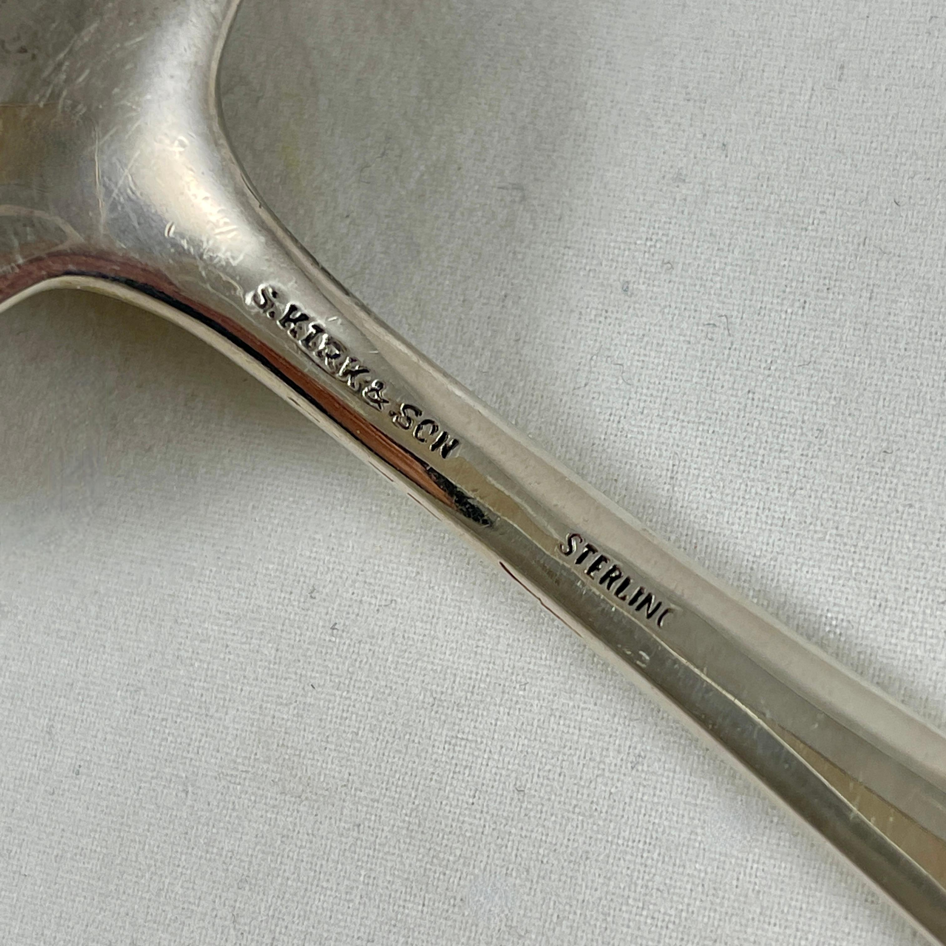 20th Century S. Kirk & Son Long Handled Sterling Silver Repousse Rose Berry Fruit Spoon, 1930 For Sale