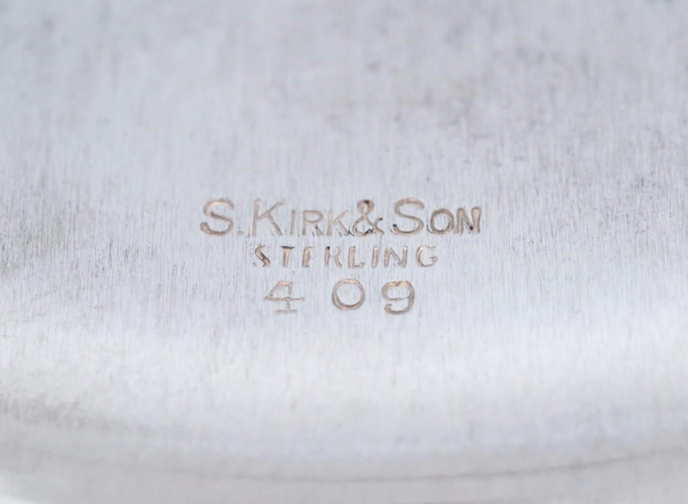 Women's or Men's S. Kirk & Son Repousse Sterling Bon Bon Bowl 409 No mono  For Sale