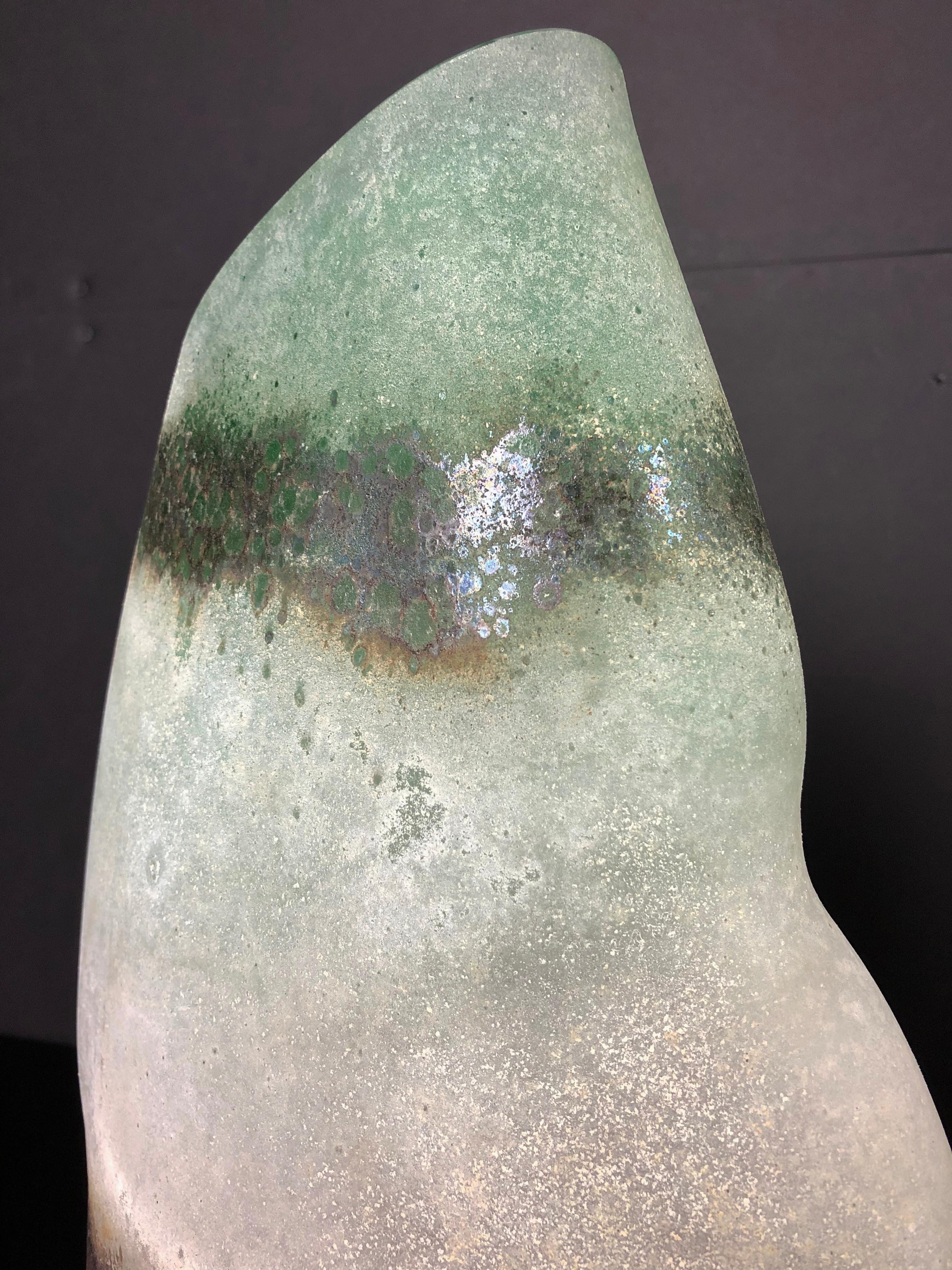 S. Puccini Green and White Frosted Modern Murano Glass Vase In Good Condition In Norwood, NJ