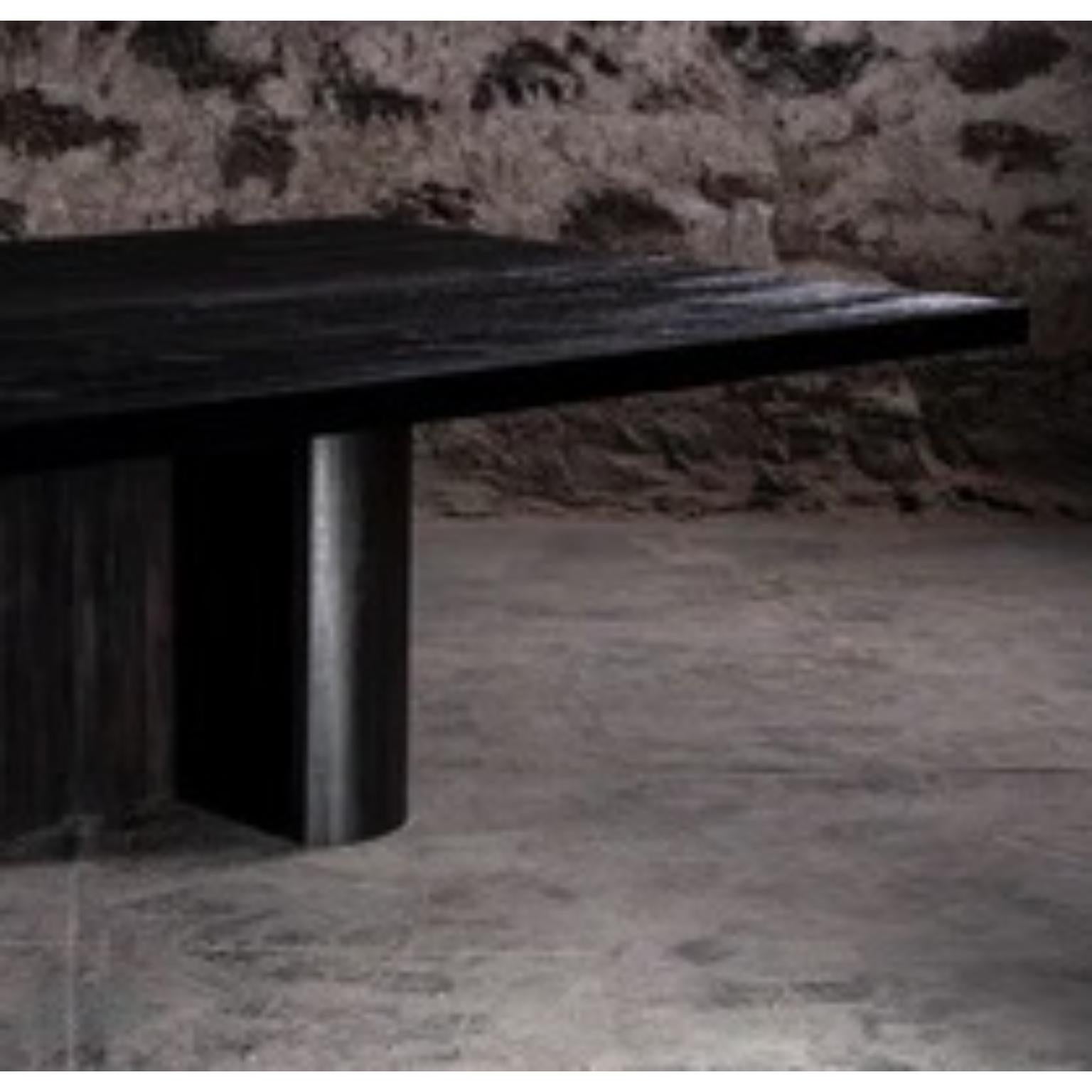 Moderne S Rectangular Dining Table in Dark Solid Oak by No Age Studio en vente