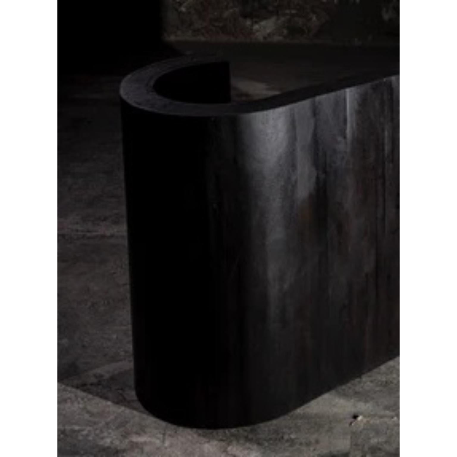 Autre S Rectangular Dining Table in Dark Solid Oak by No Age Studio en vente