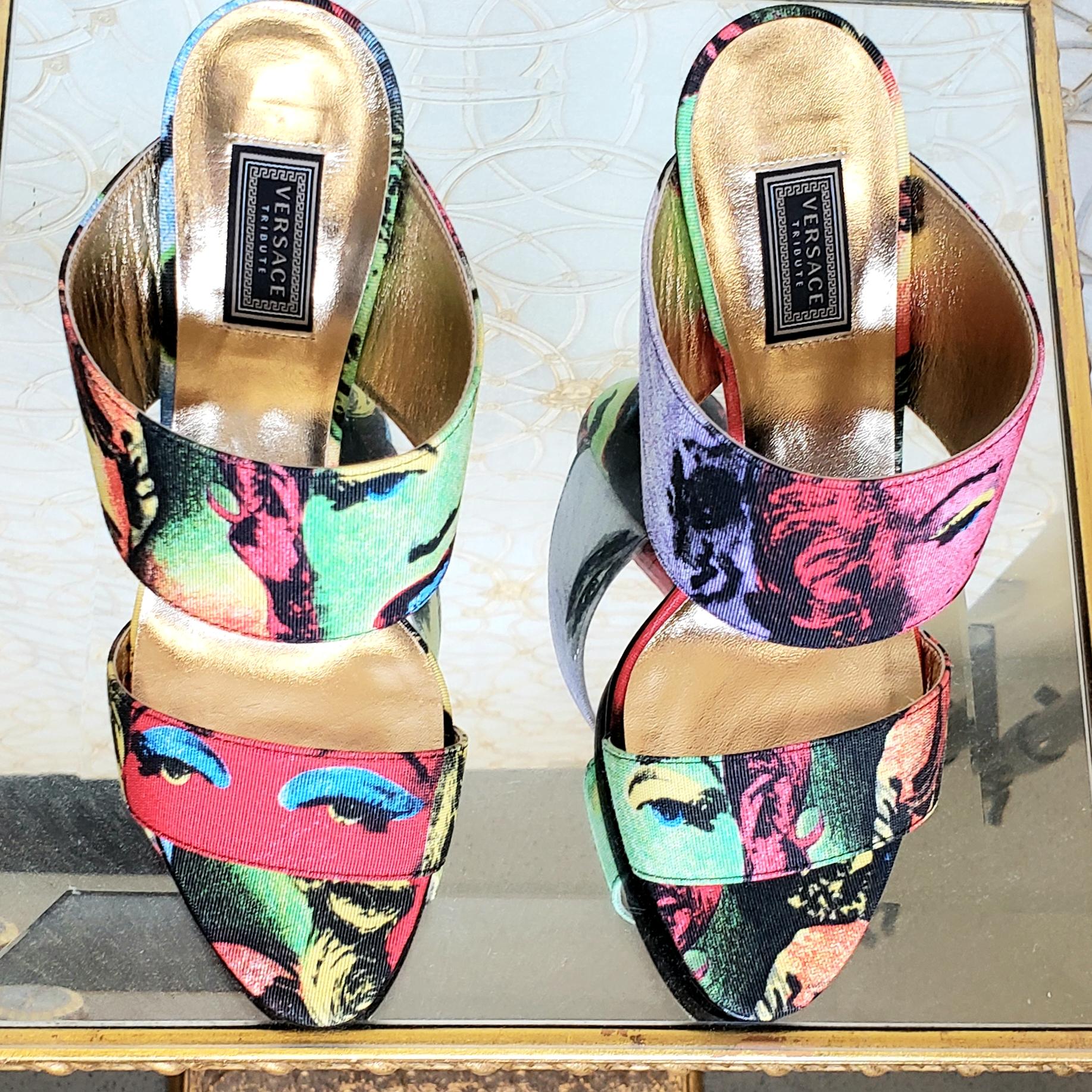 S/S 18 L# 52 VERSACE MULTI COLOR MARILYN MONROE TRIBUTE 1990 size 37 - 7 In New Condition For Sale In Montgomery, TX