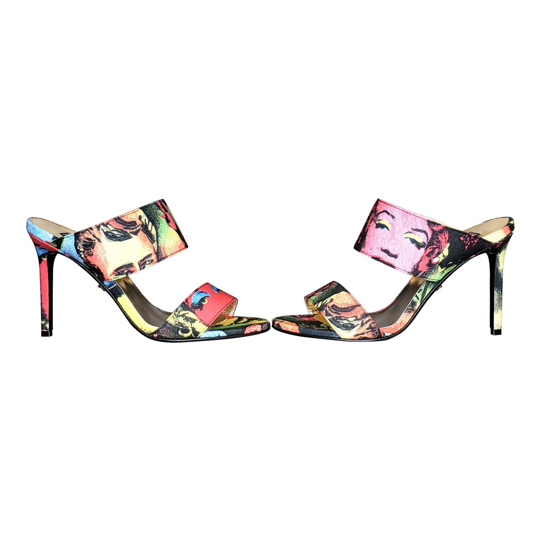 S/S 18 L# 52 VERSACE MULTI COLOR MARILYN MONROE TRIBUTE 1990 size 37 - 7 For Sale