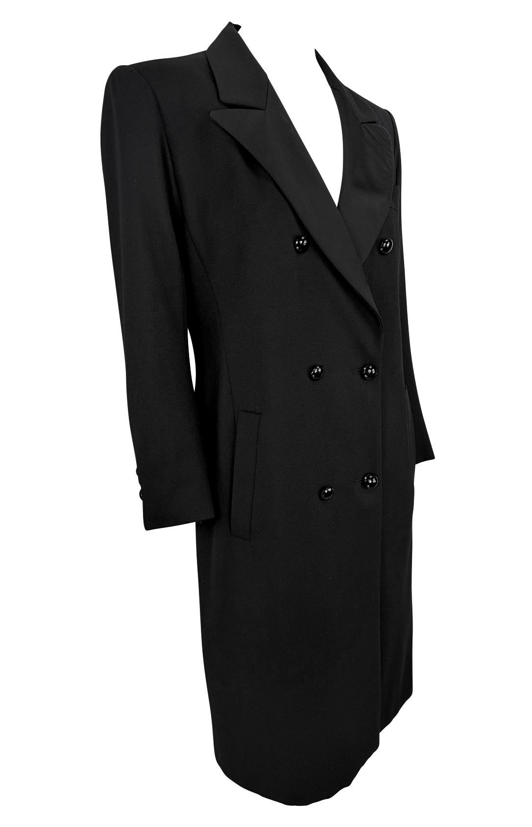 Saint Laurent Rive Gauche Runway Ad - Robe de smoking « Le Smoking » noire, P/E 1983 Pour femmes en vente