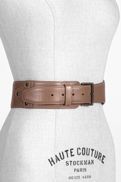 S/S 1985 AZZEDINE ALAÏA PARIS Runway Documented Taupe Smooth Leather Waist Belt