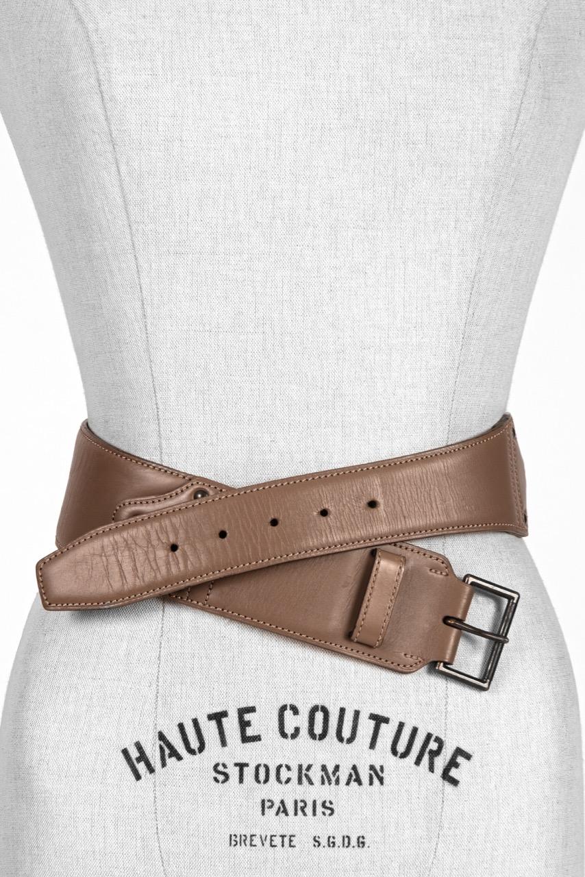 S/S 1985 AZZEDINE ALAÏA PARIS Runway Documented Taupe Smooth Leather Waist Belt In Excellent Condition In Munich, DE