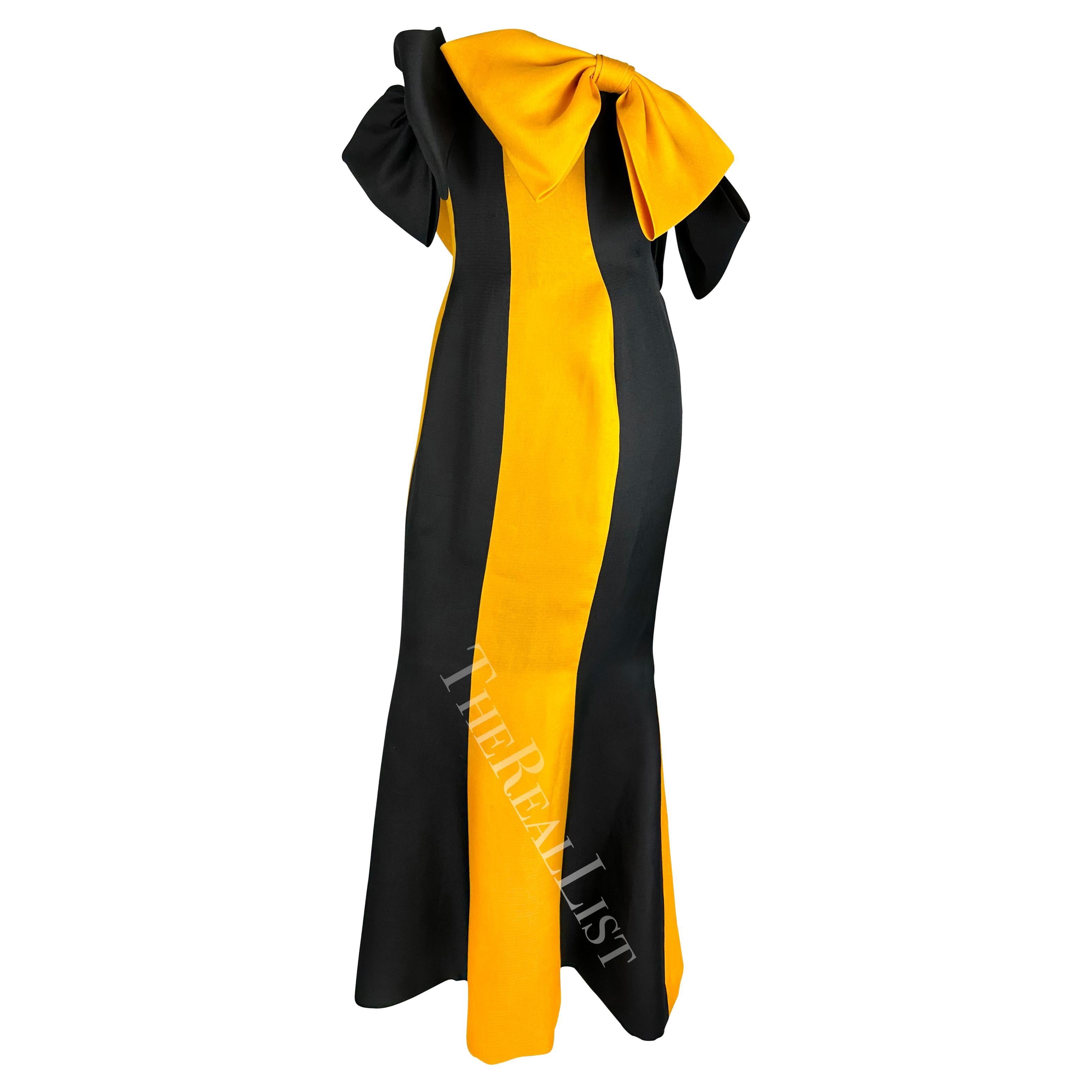 S/S 1987 Givenchy Haute Couture Runway Yellow Black Bow Trumpet Flare Gown For Sale 1