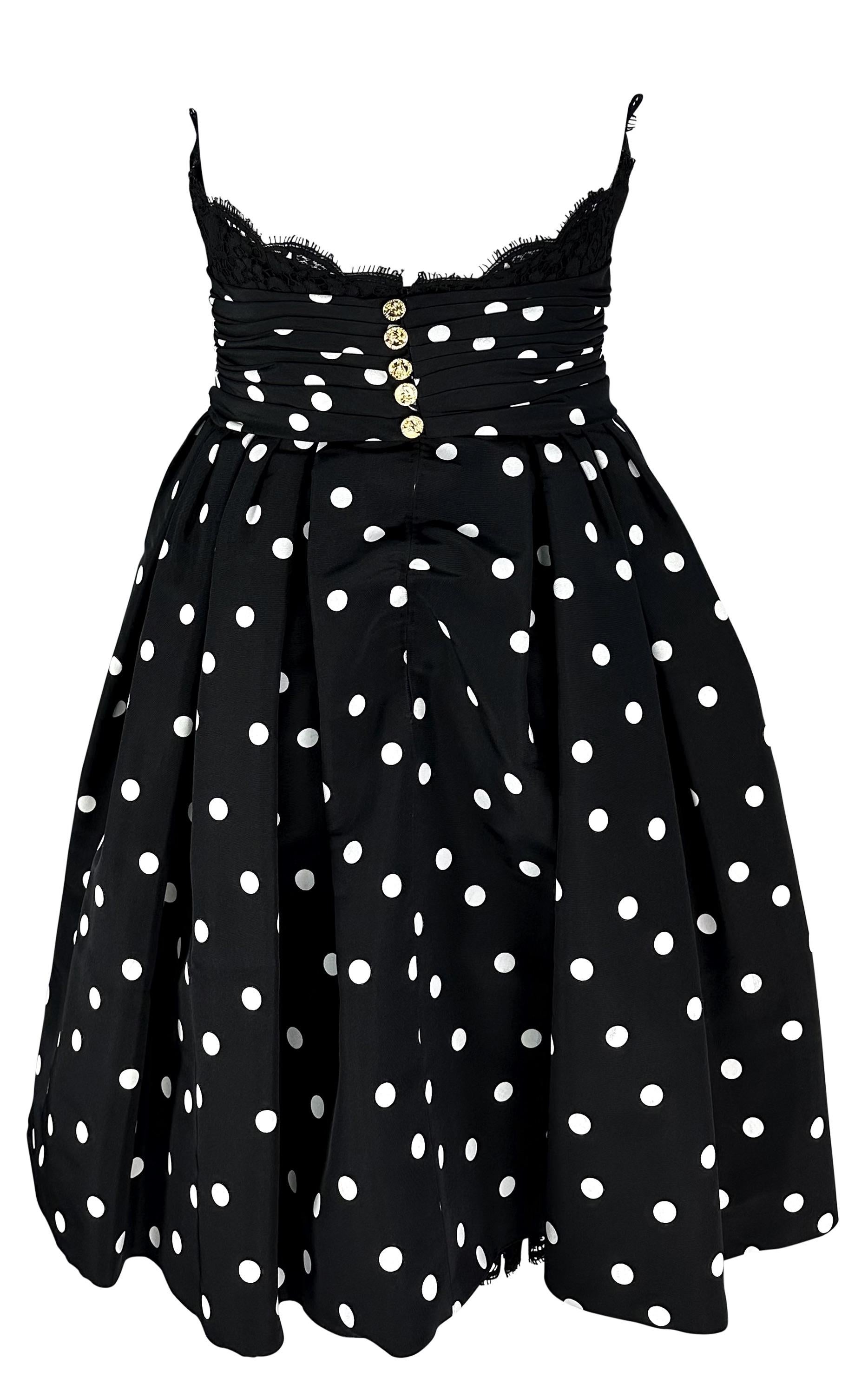  S/S 1988 Chanel by Karl Lagerfeld Runway Polka Dot Lace Strapless Flare Dress For Sale 1