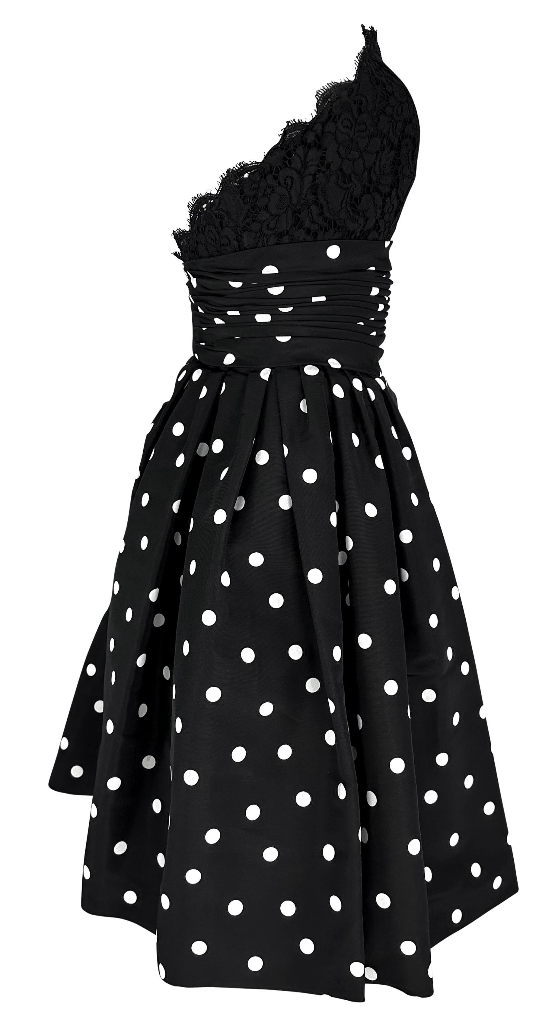  S/S 1988 Chanel by Karl Lagerfeld Runway Polka Dot Lace Strapless Flare Dress For Sale 3
