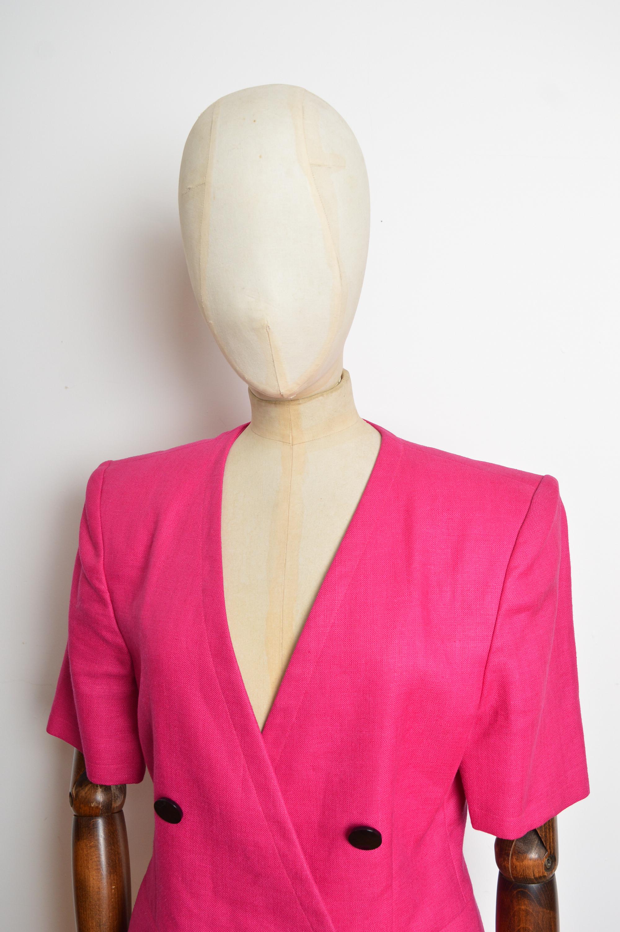 Rosa Abito con giacca e gonna a maniche corte rosa caldo e fucsia di Yves Saint Laurent della P/E 1990 in vendita