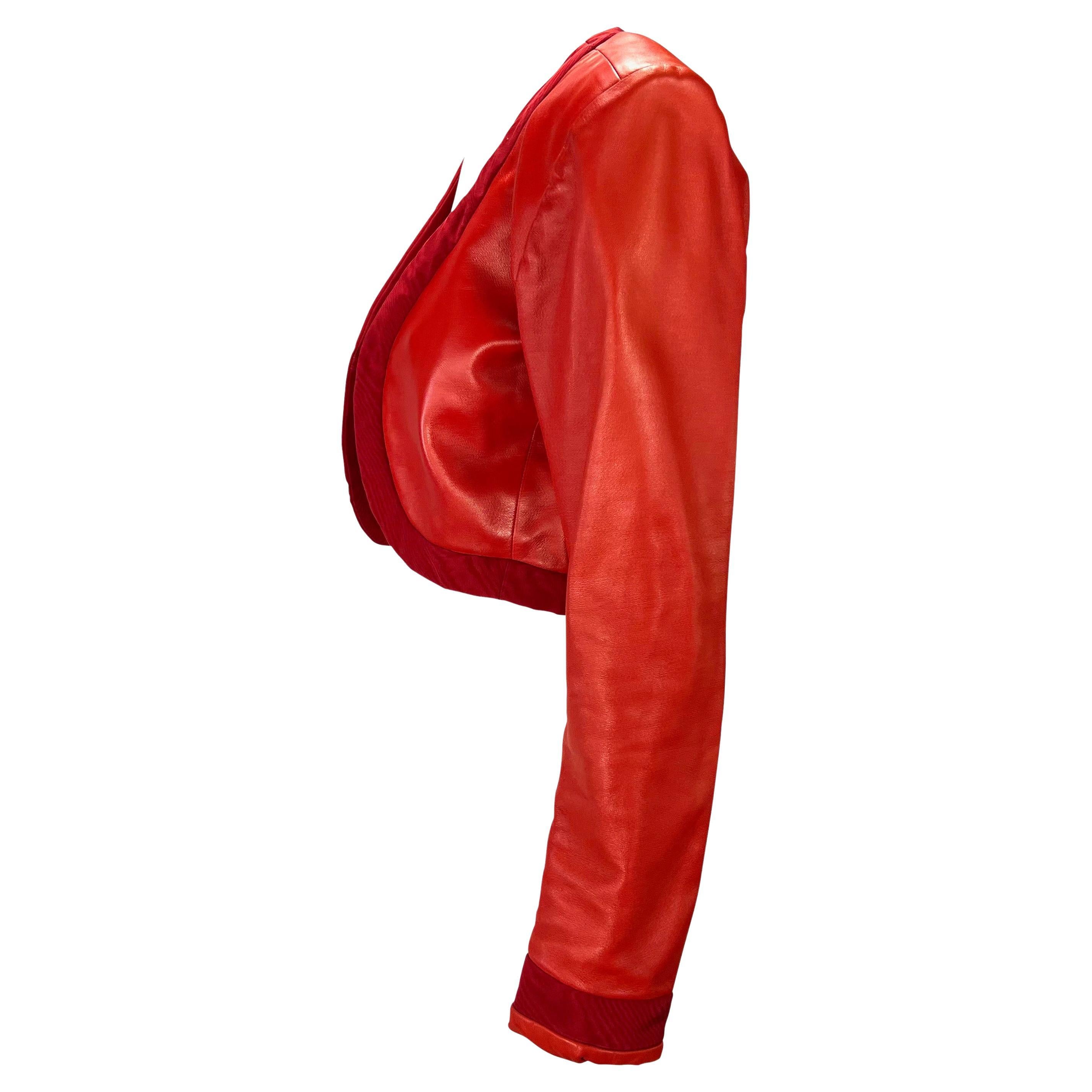 Rouge Veste boléro courte en cuir rouge Rive Gauche Yves Saint Laurent, P/E 1990 en vente