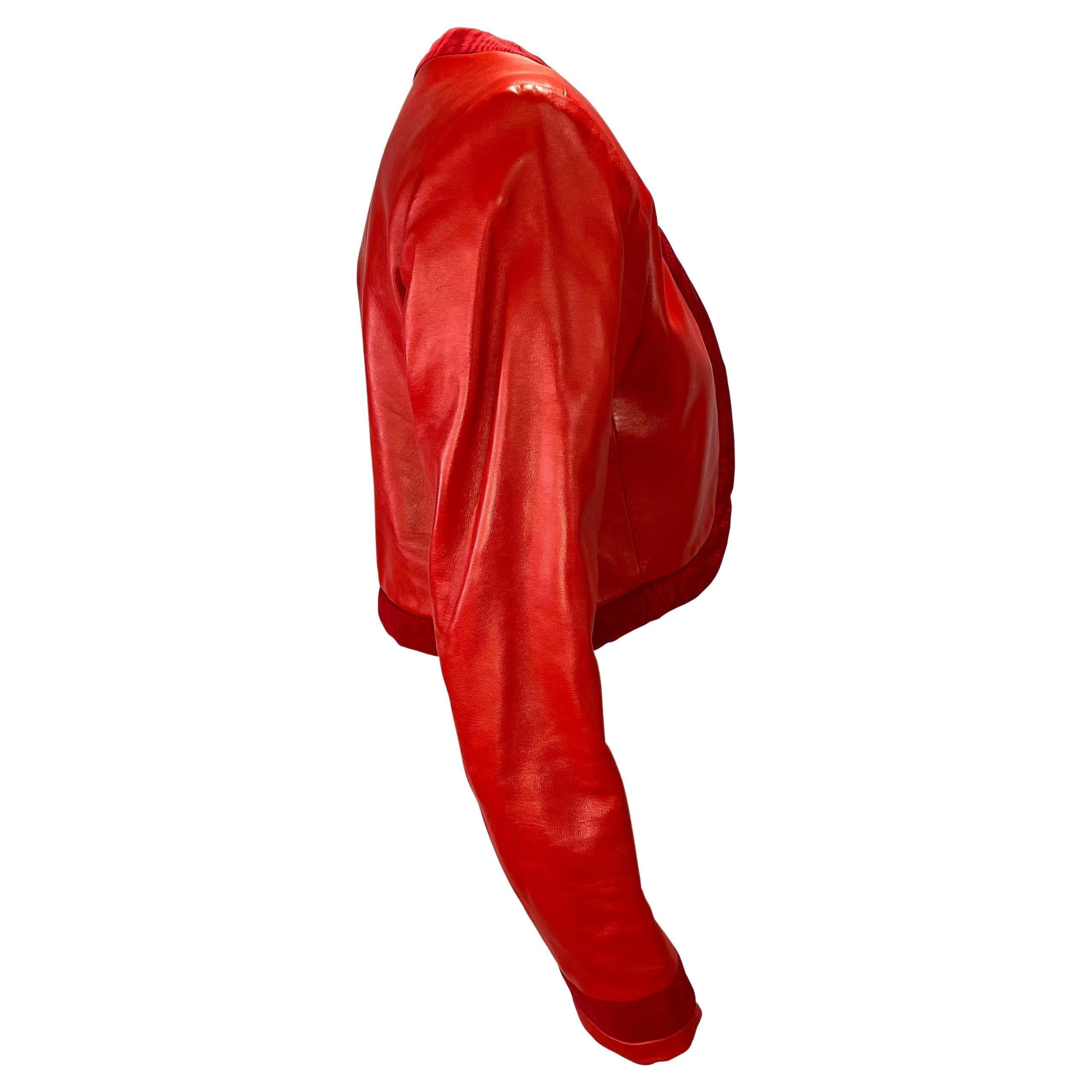 F/S 1990 Yves Saint Laurent Rive Gauche Rote Bolerojacke aus Leder in Kurzform im Angebot 1