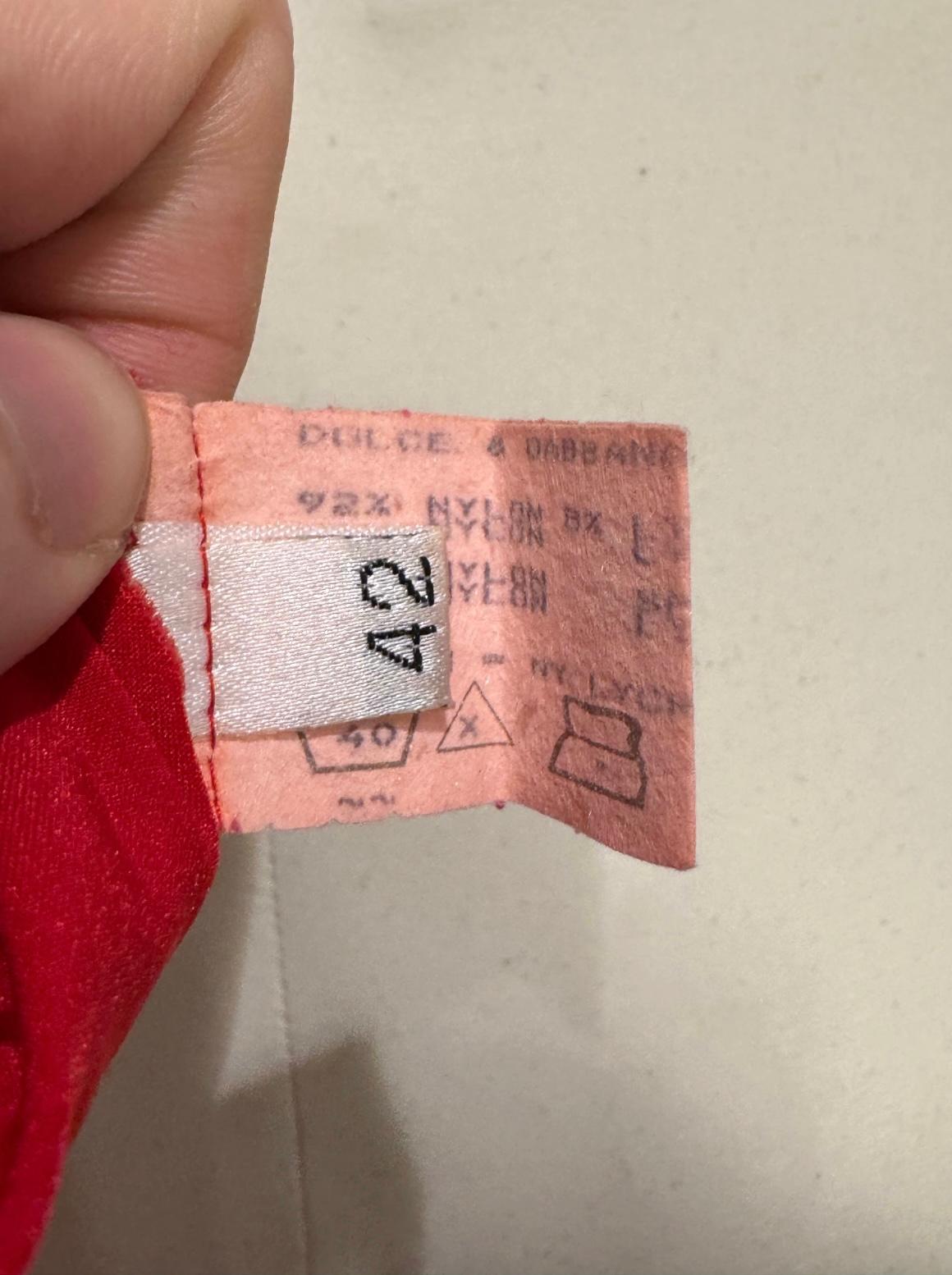 S/S 1991 Dolce & Gabbana pin-up corseted crop top with elongated sleeves in vendita 1