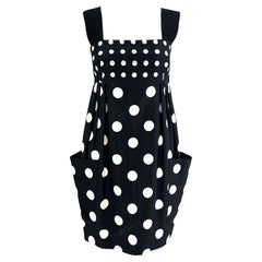 F/S 1991 Gianni Versace Couture Laufsteg Ad Polka Dot ärmelloses Taschenkleid