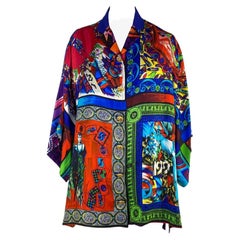 S/S 1991 Gianni Versace Pasarela Seda Estampado Pop Art Túnica Multicolor Top Abotonado