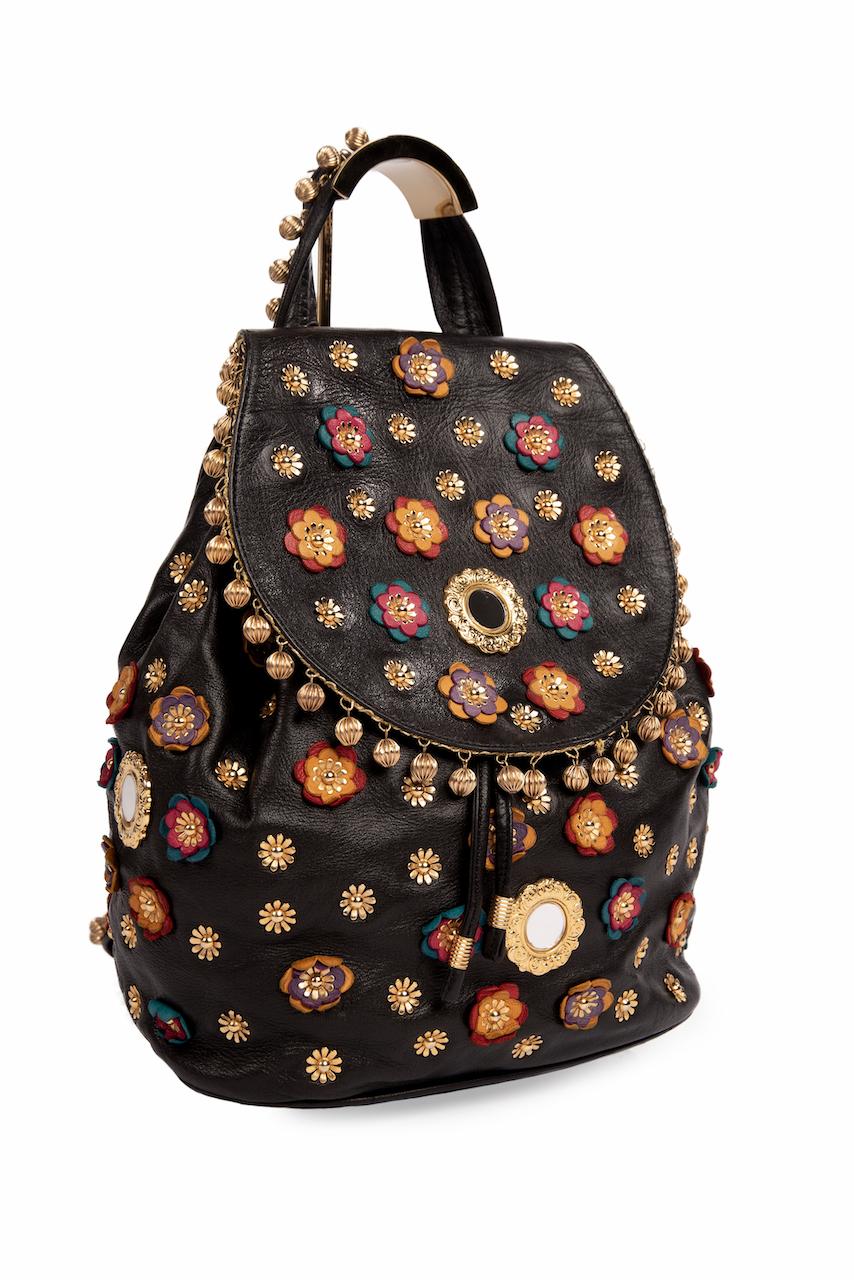 S/S 1991 MOSCHINO Redwall Documented Black Blossoms Appliquéd Leather Backpack In Excellent Condition For Sale In Munich, DE