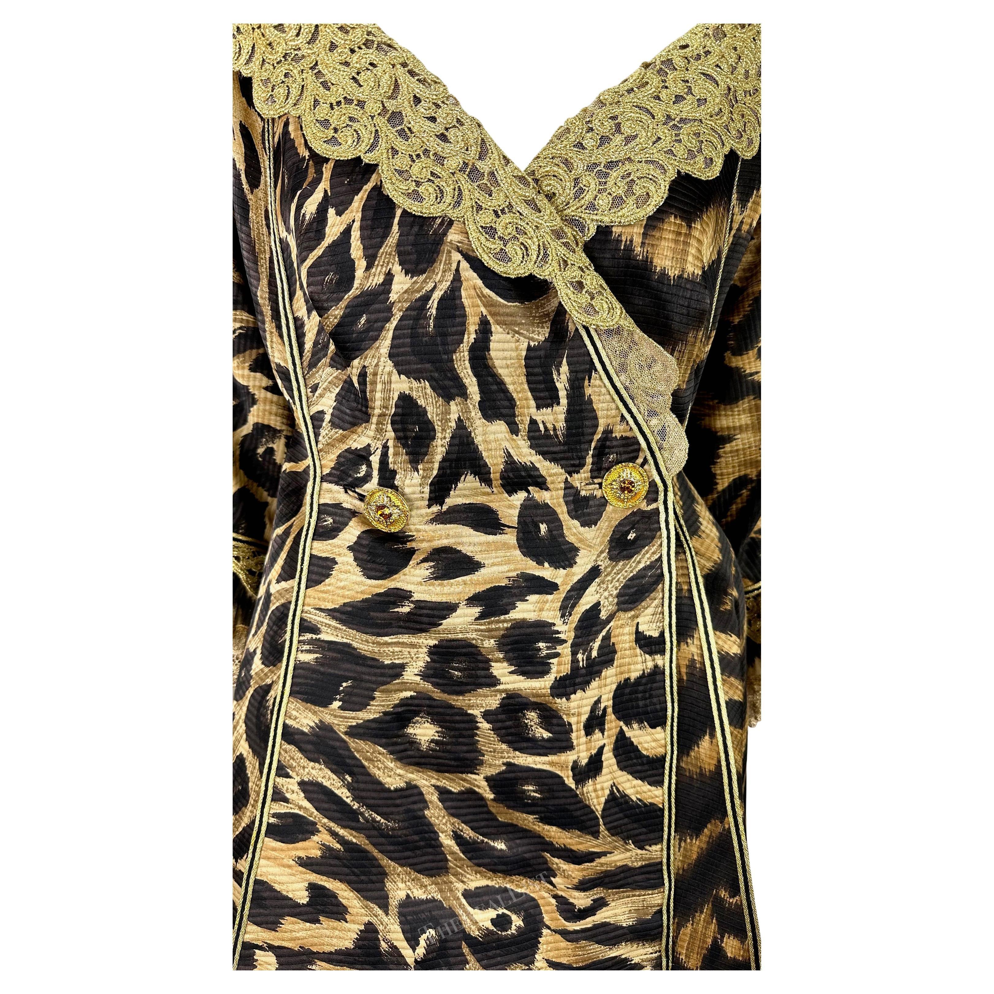 Atelier Versace Haute Couture P/E 1992 - Vestito a cappotto in seta leopardato e pizzo dorato in vendita 3