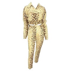 F/S 1992 Dolce & Gabbana Cremefarbenes Set aus Cropped Biker Jacke und Hose mit Leopardenmuster